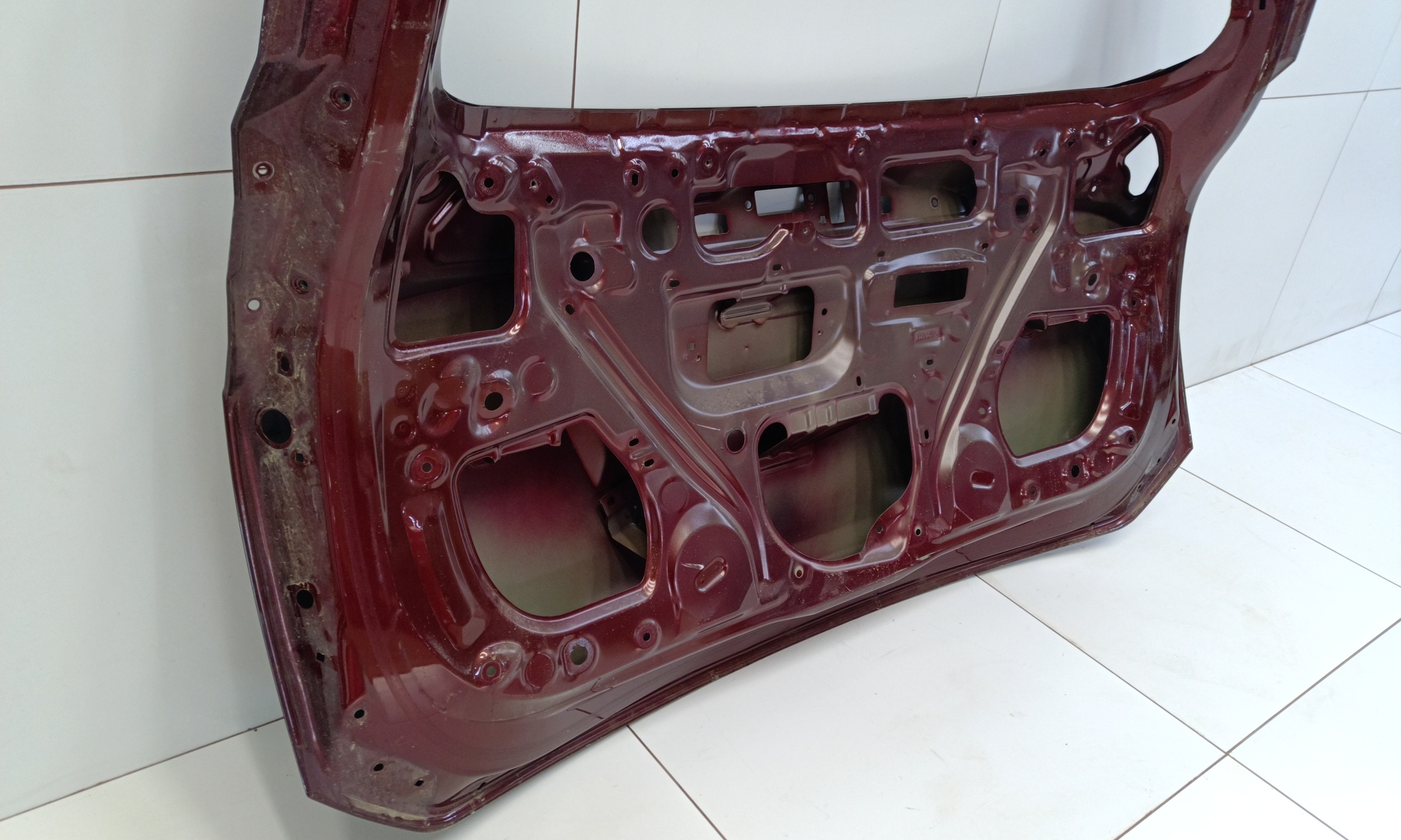 Крышка багажника Toyota RAV4 CA40 Restail