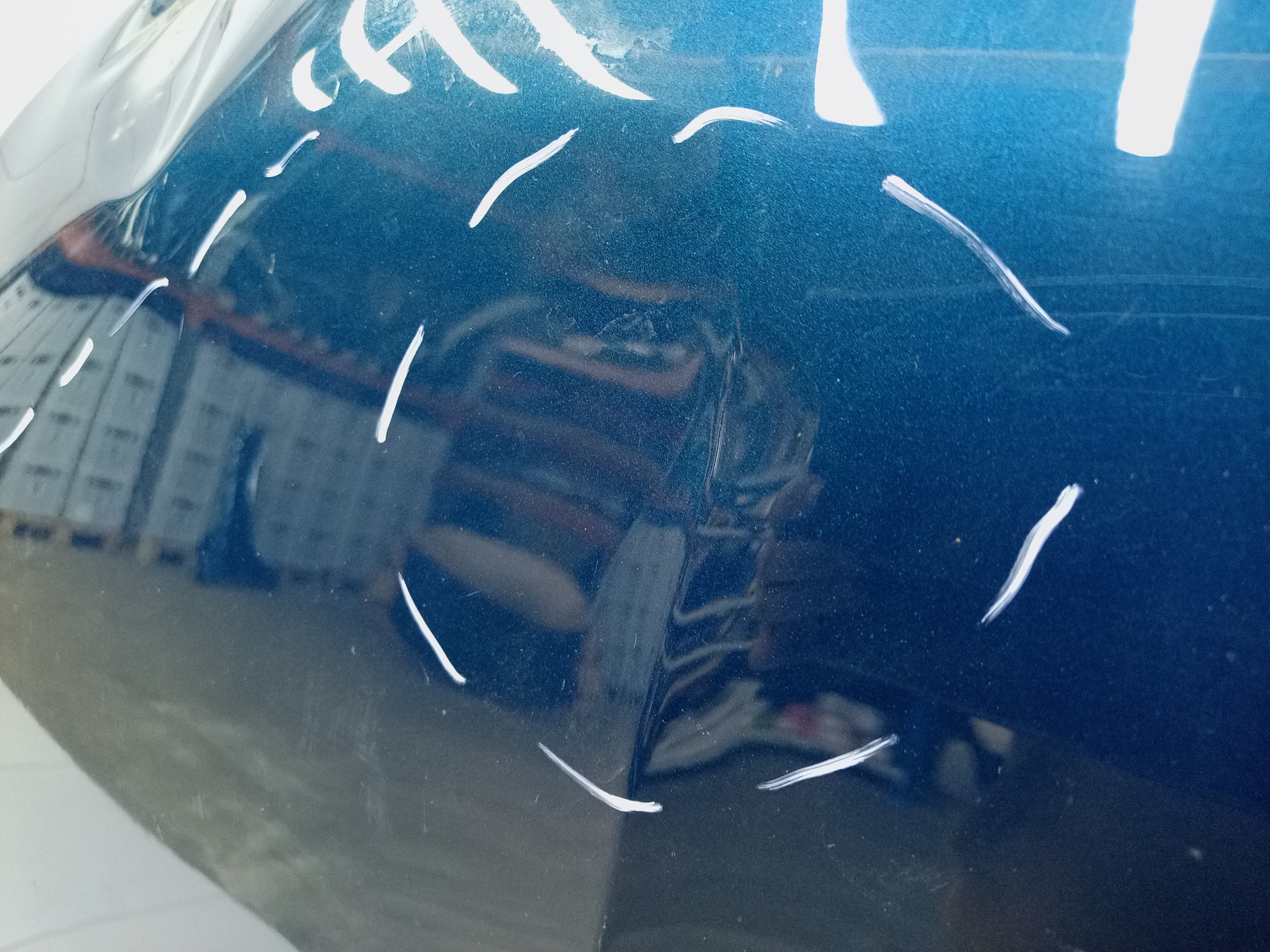 Капот Geely Monjaro
