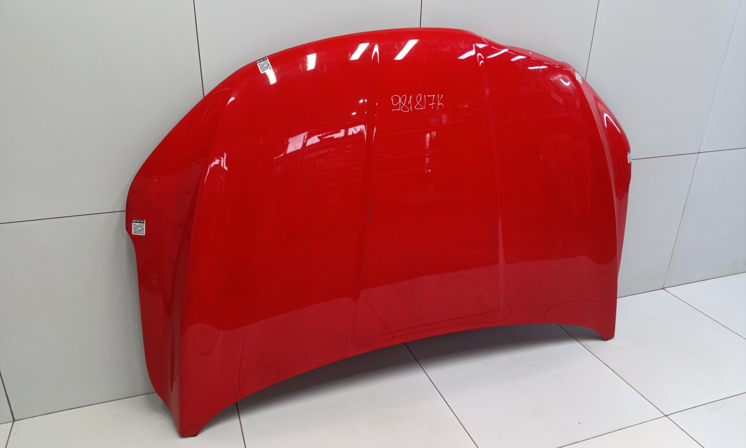 Капот Geely Coolray