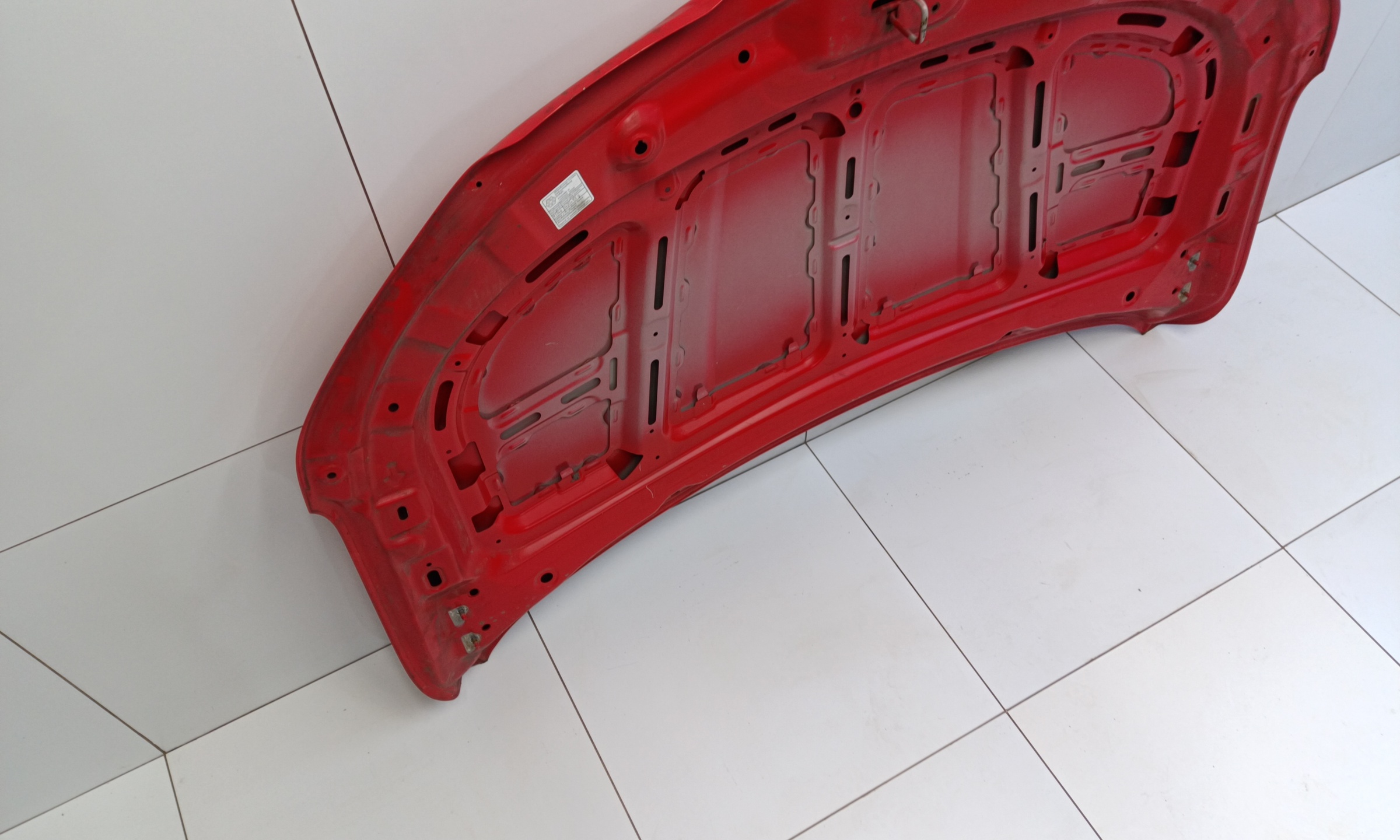 Капот Geely Coolray