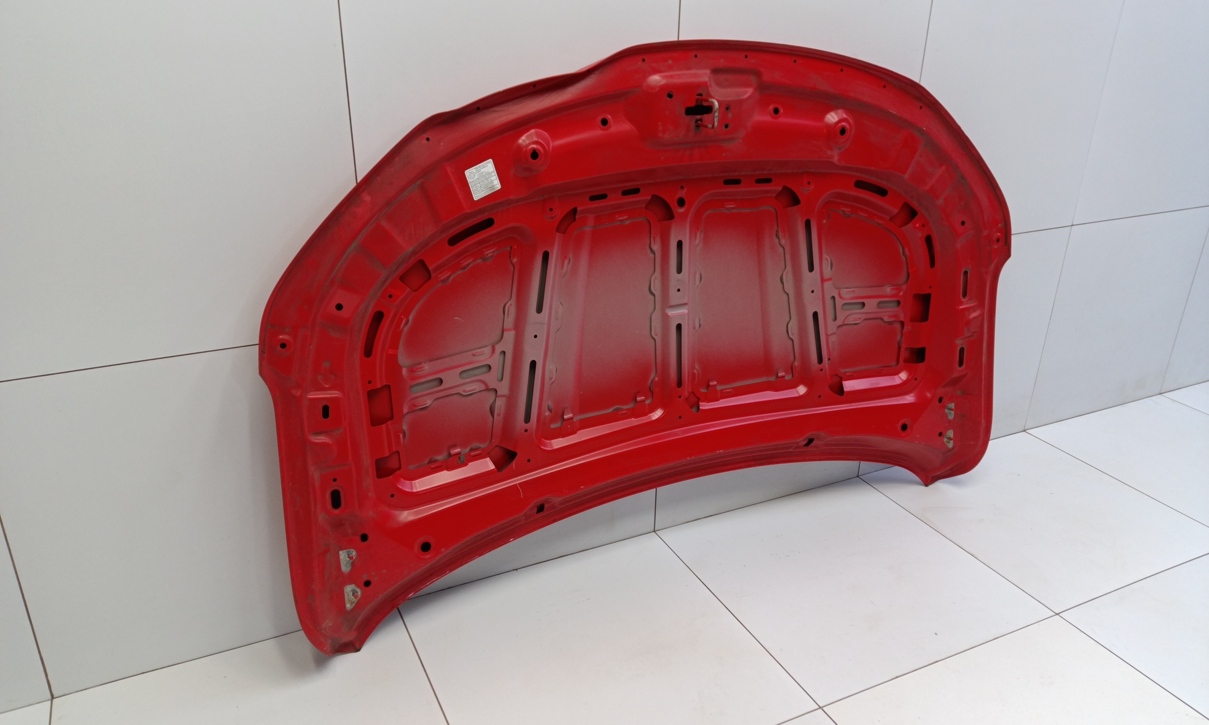 Капот Geely Coolray