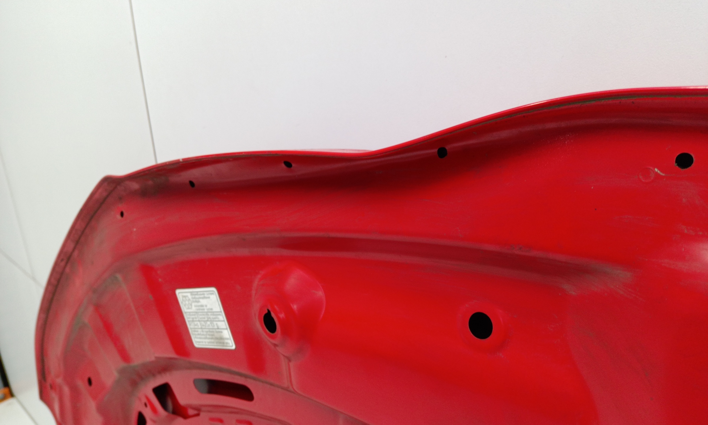Капот Geely Coolray