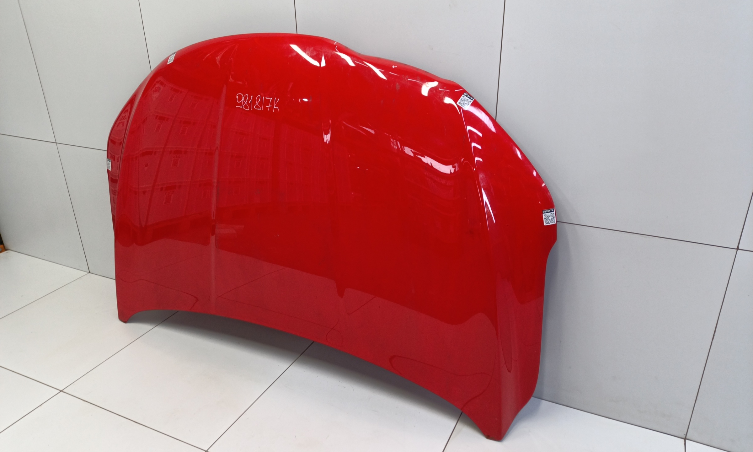 Капот Geely Coolray