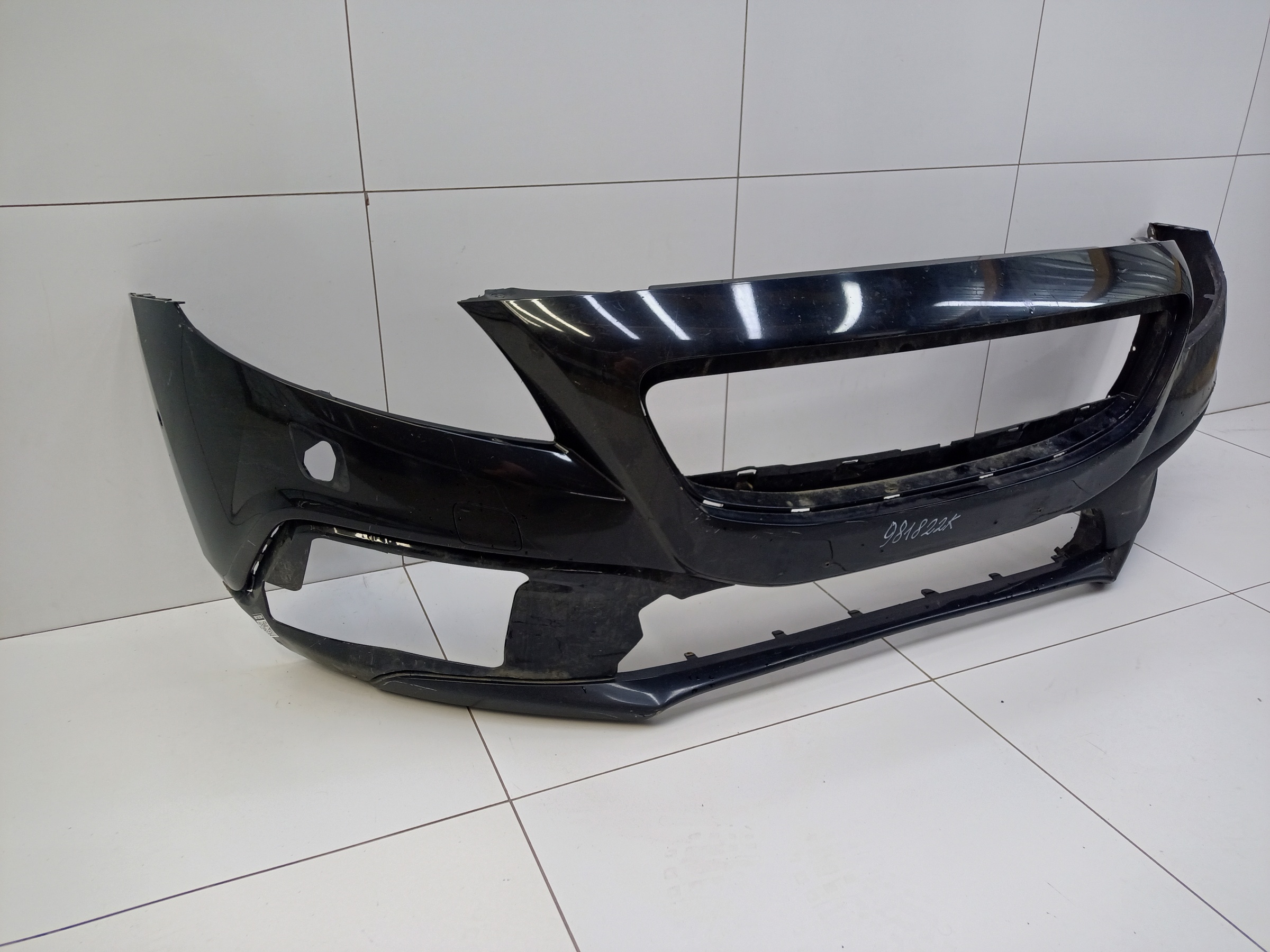 Бампер передний Volvo V40 Cross Country