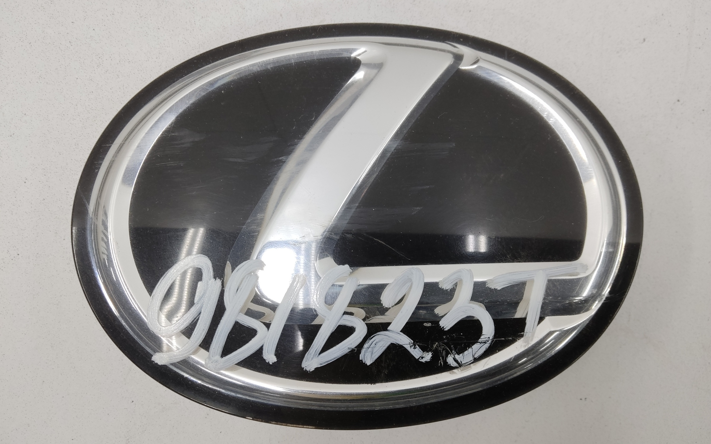 Решётка радиатора Lexus NX