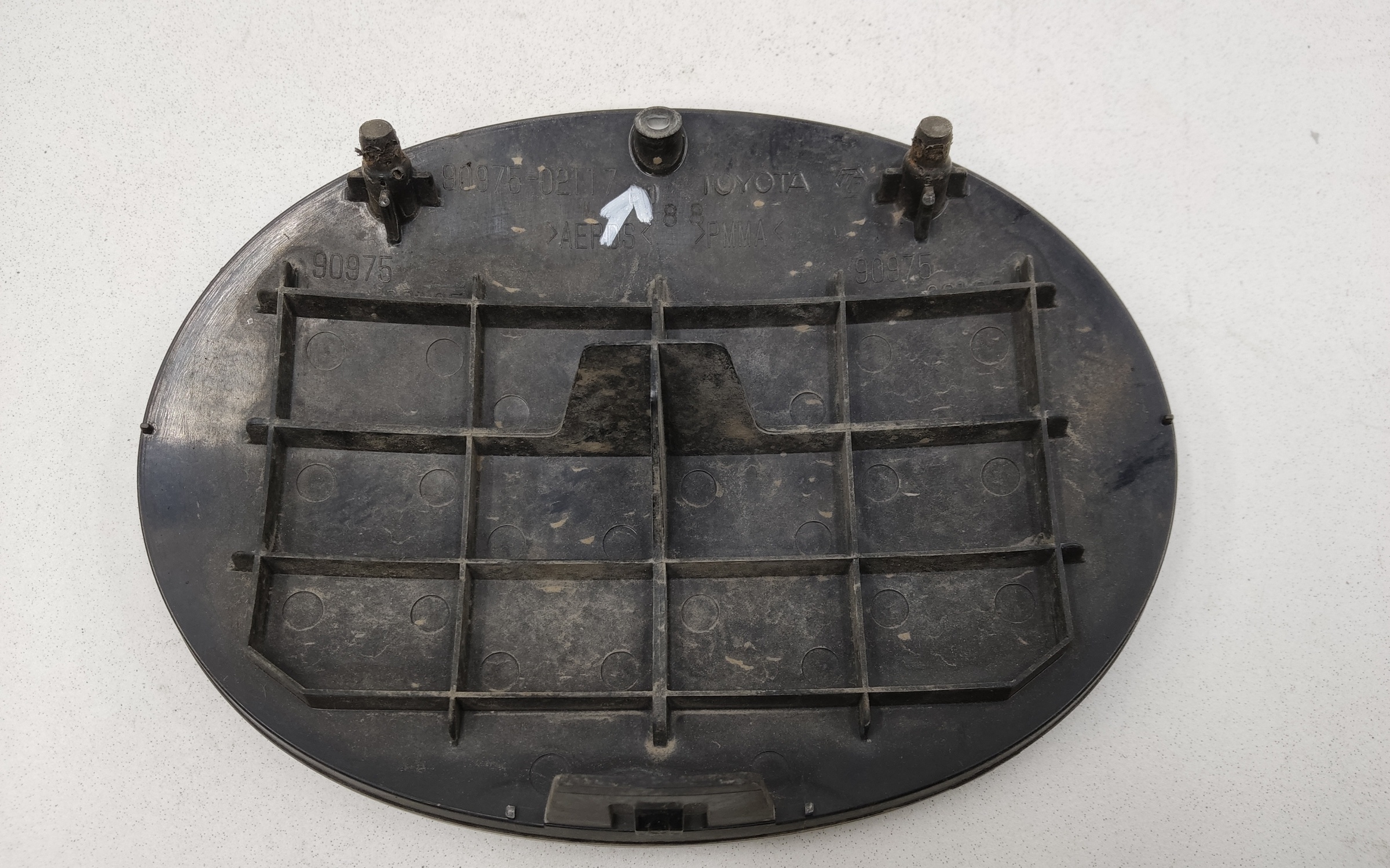 Решётка радиатора Lexus NX