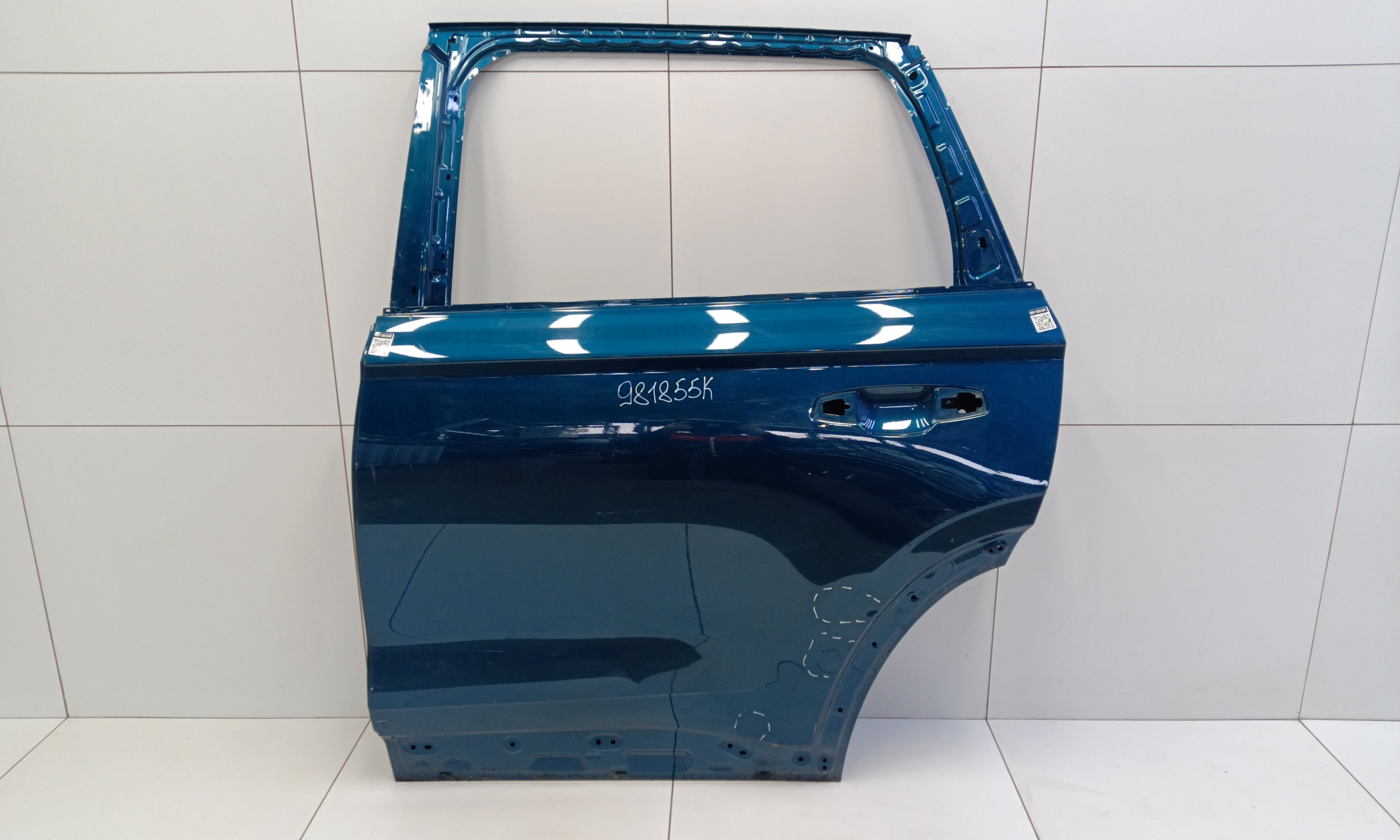 Дверь задняя левая Geely Monjaro