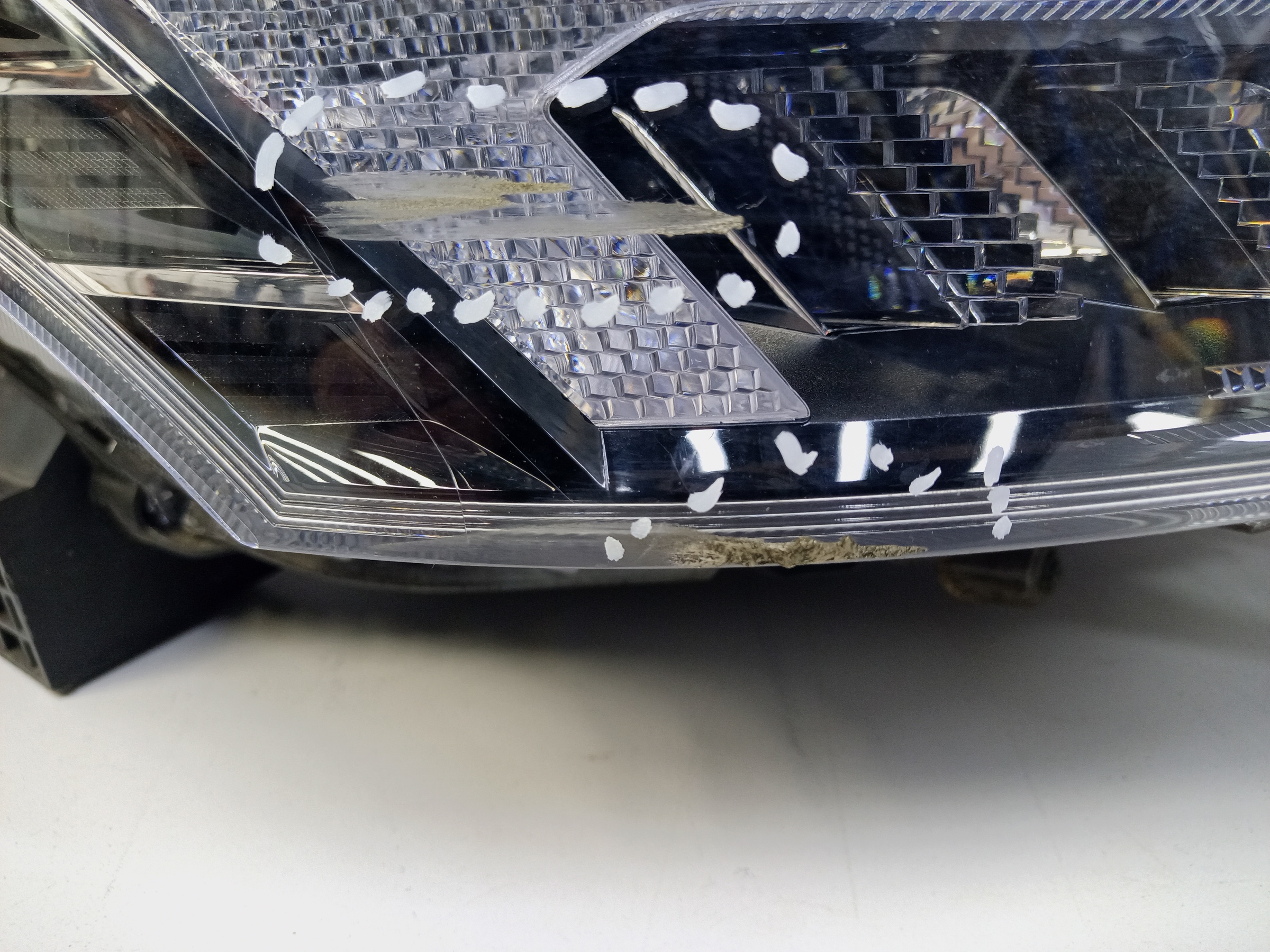 Фара передняя правая Haval Jolion LED