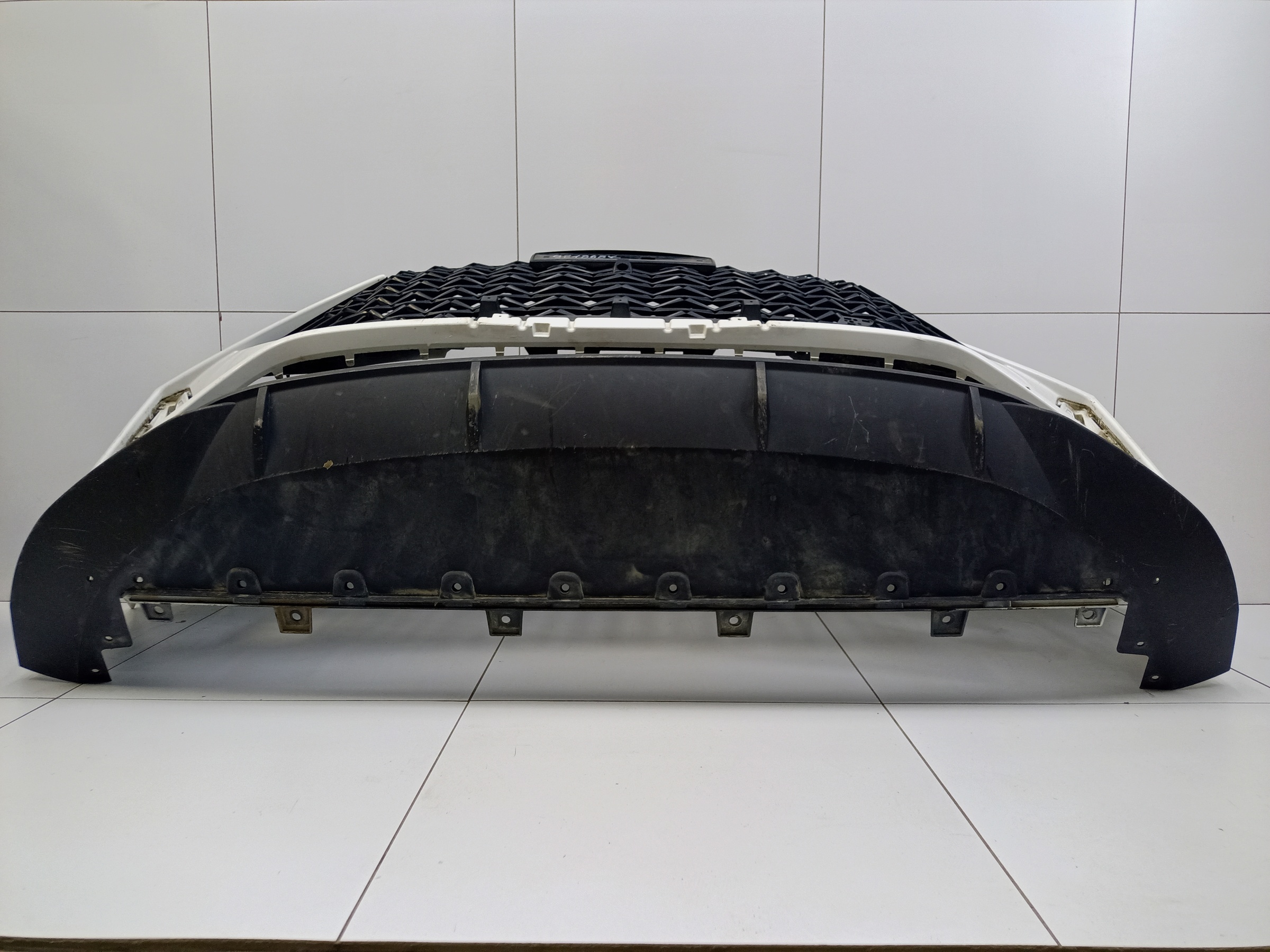 Бампер передний Haval F7 Restail