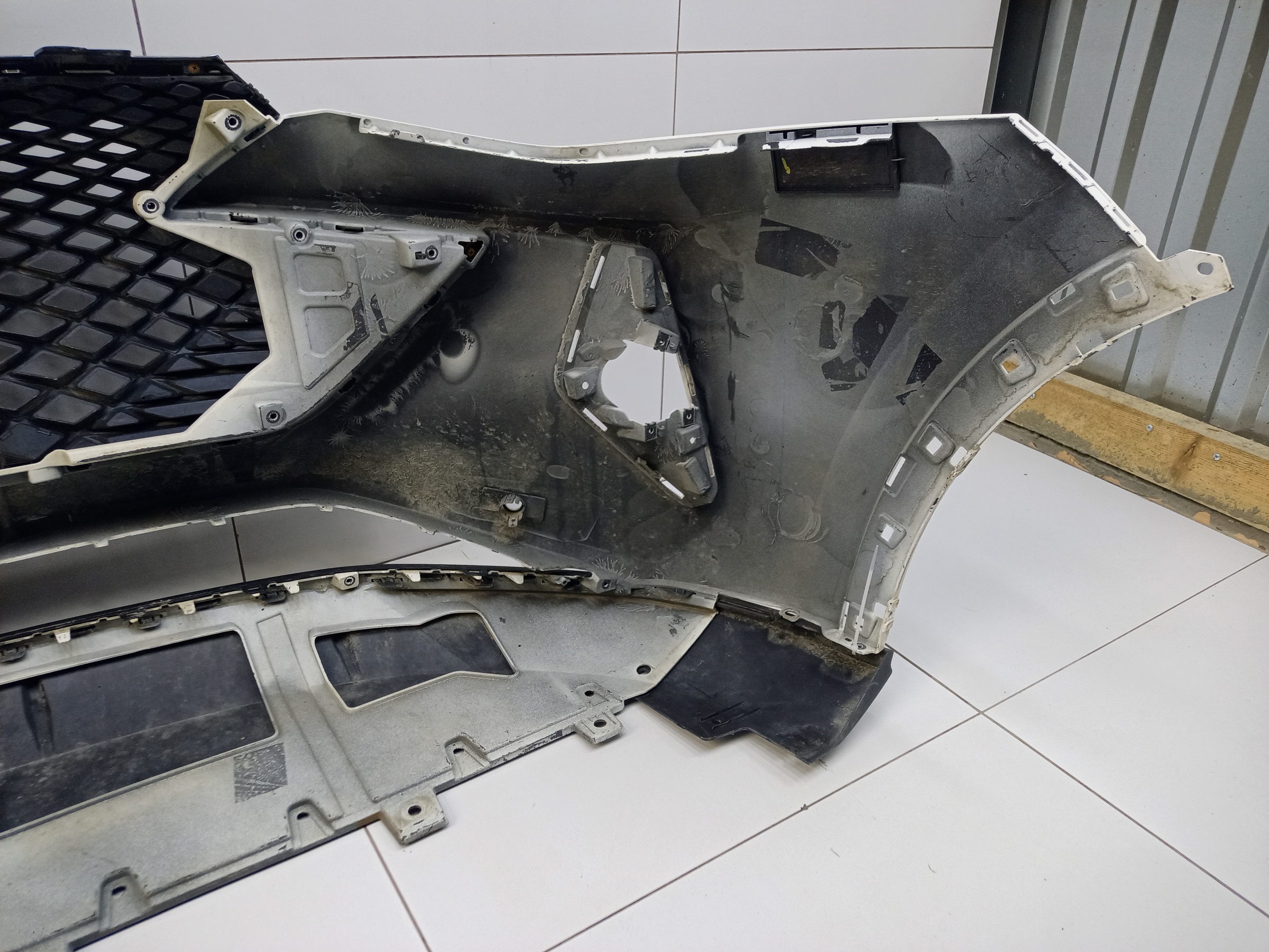 Бампер передний Haval F7 Restail