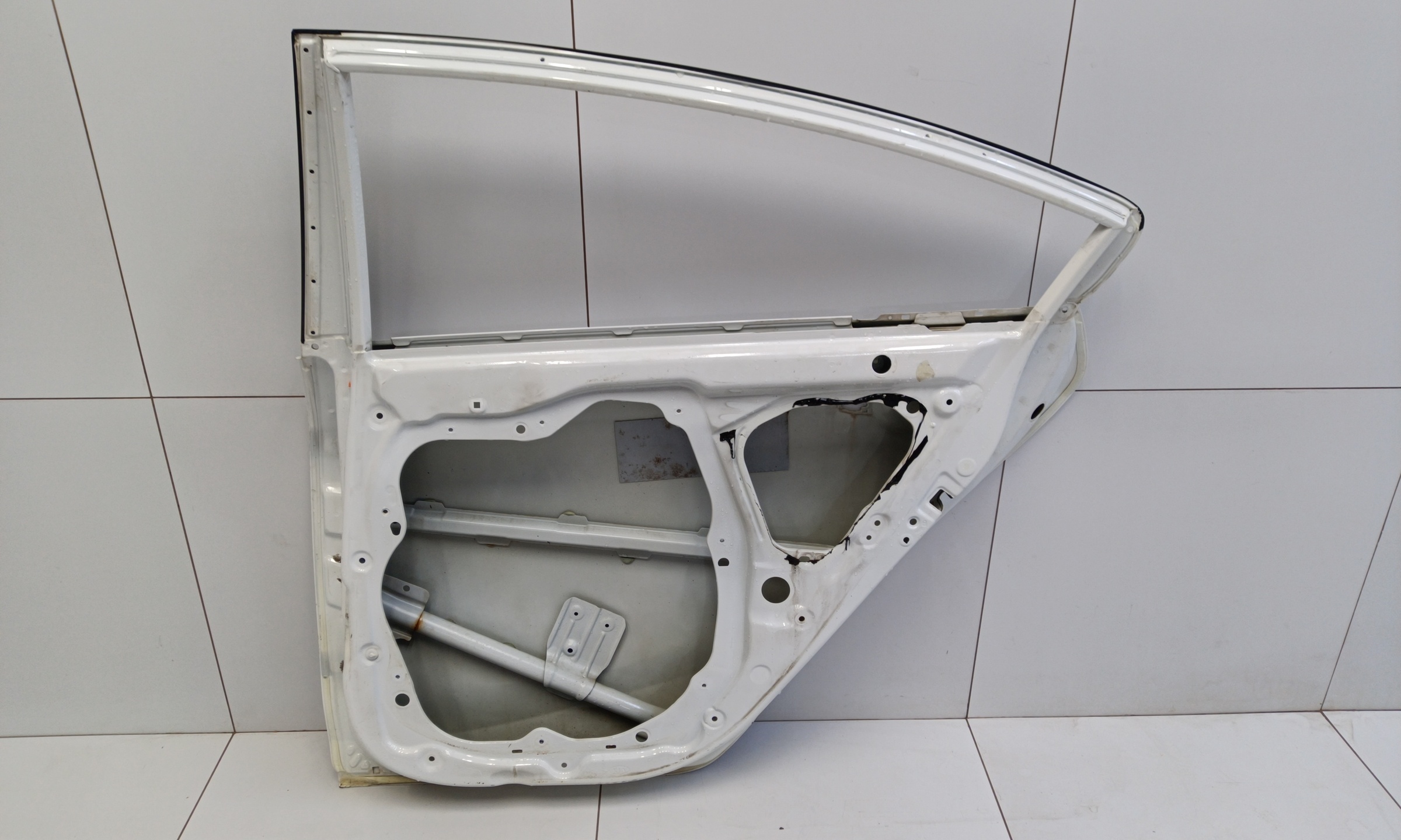 Дверь задняя правая Kia Cerato 3