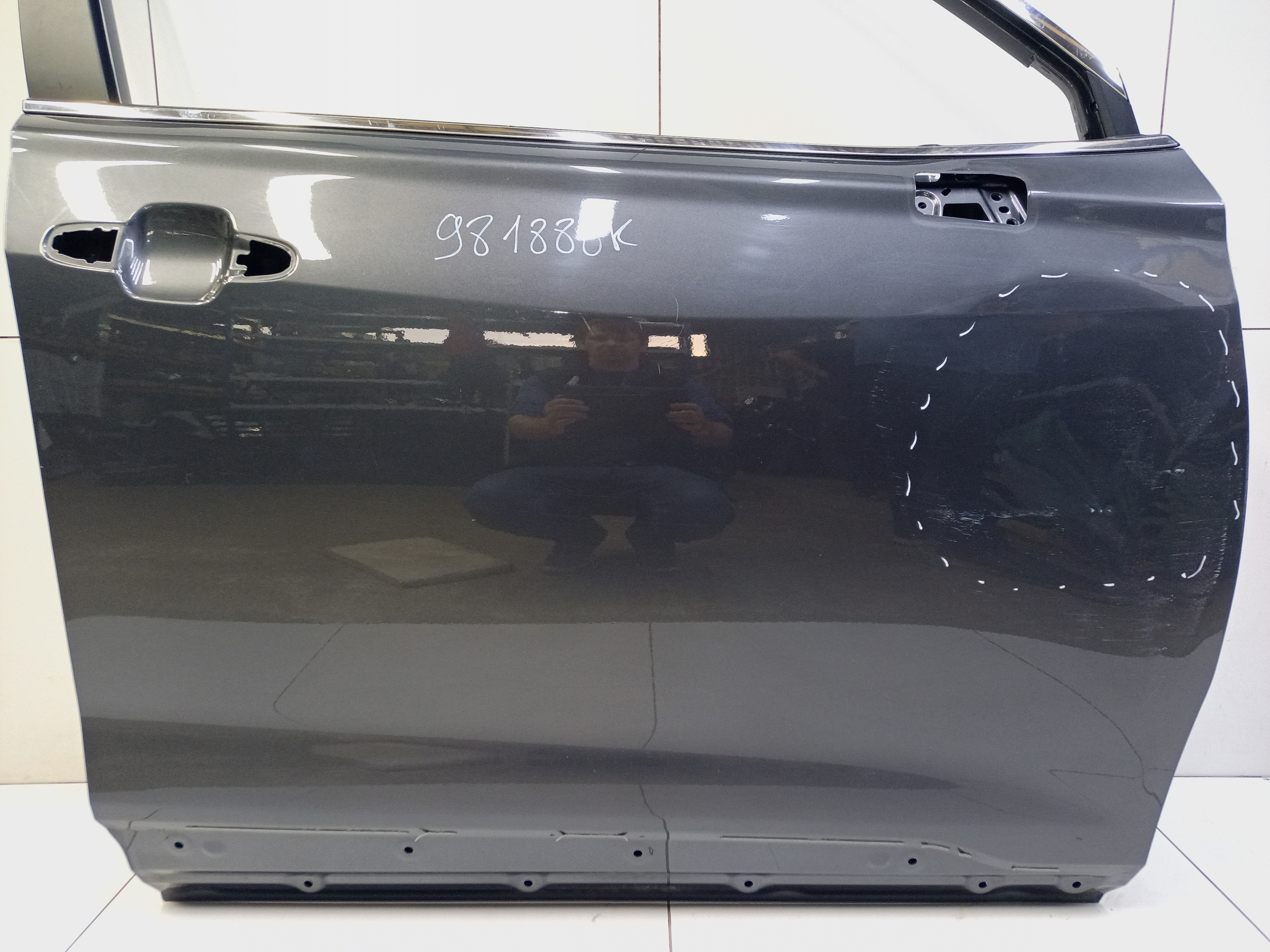 Дверь передняя правая Subaru Forester 5 SK