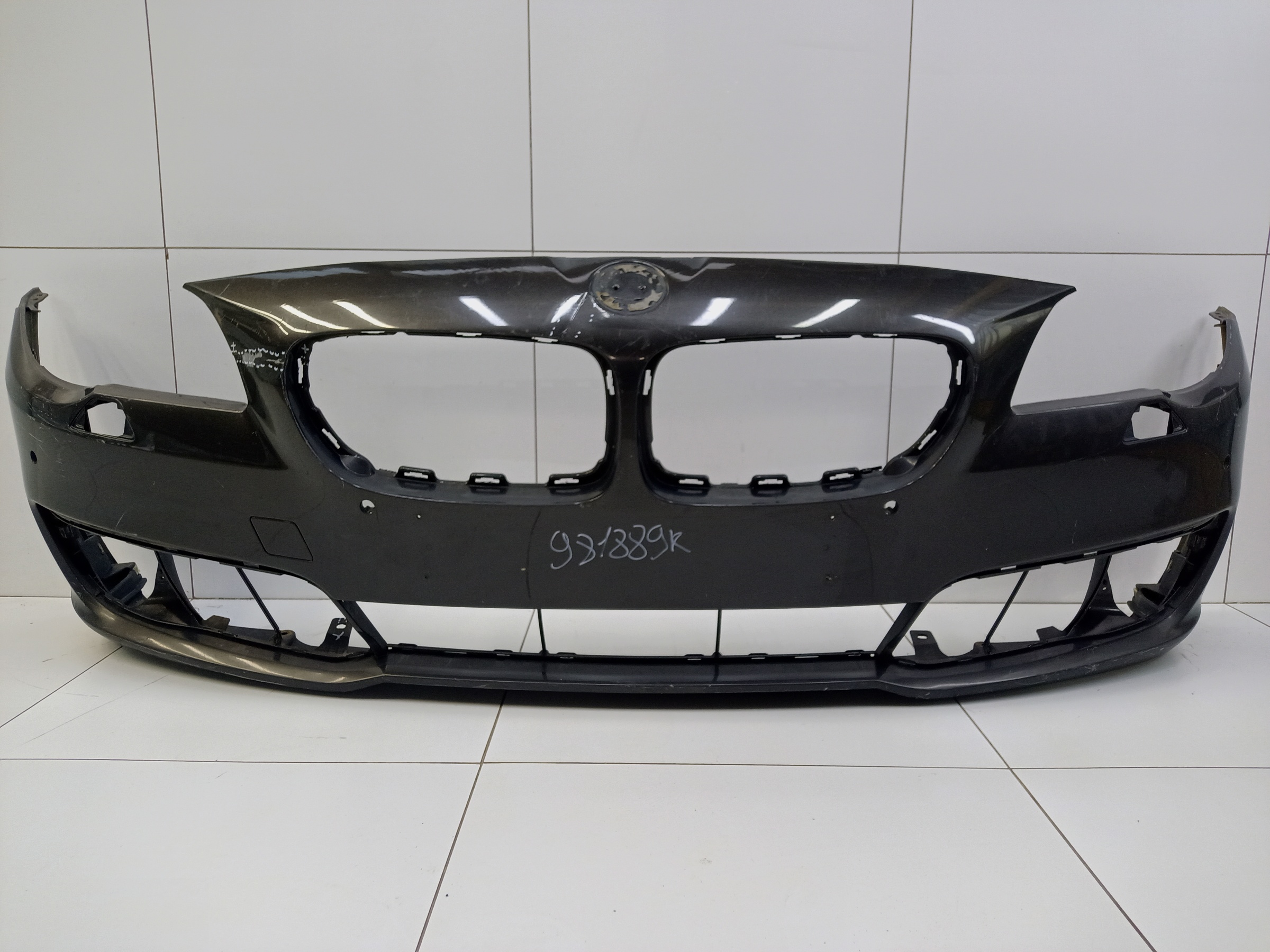 Бампер передний BMW 5er F10 Restail