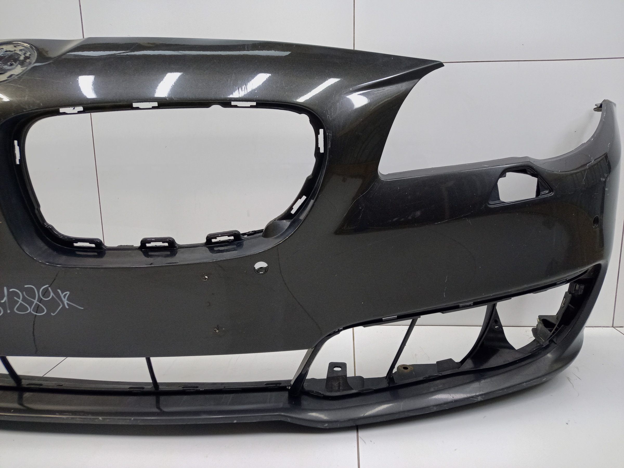 Бампер передний BMW 5er F10 Restail
