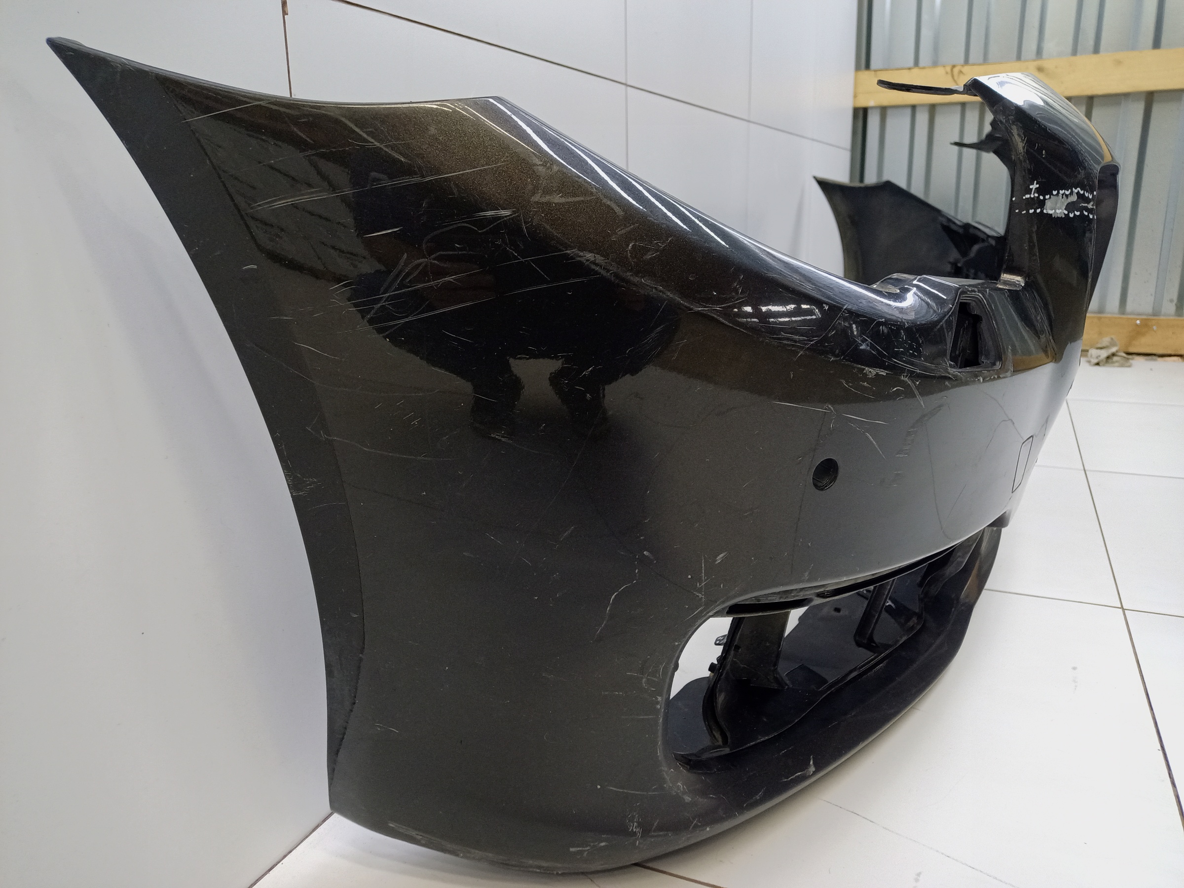Бампер передний BMW 5er F10 Restail
