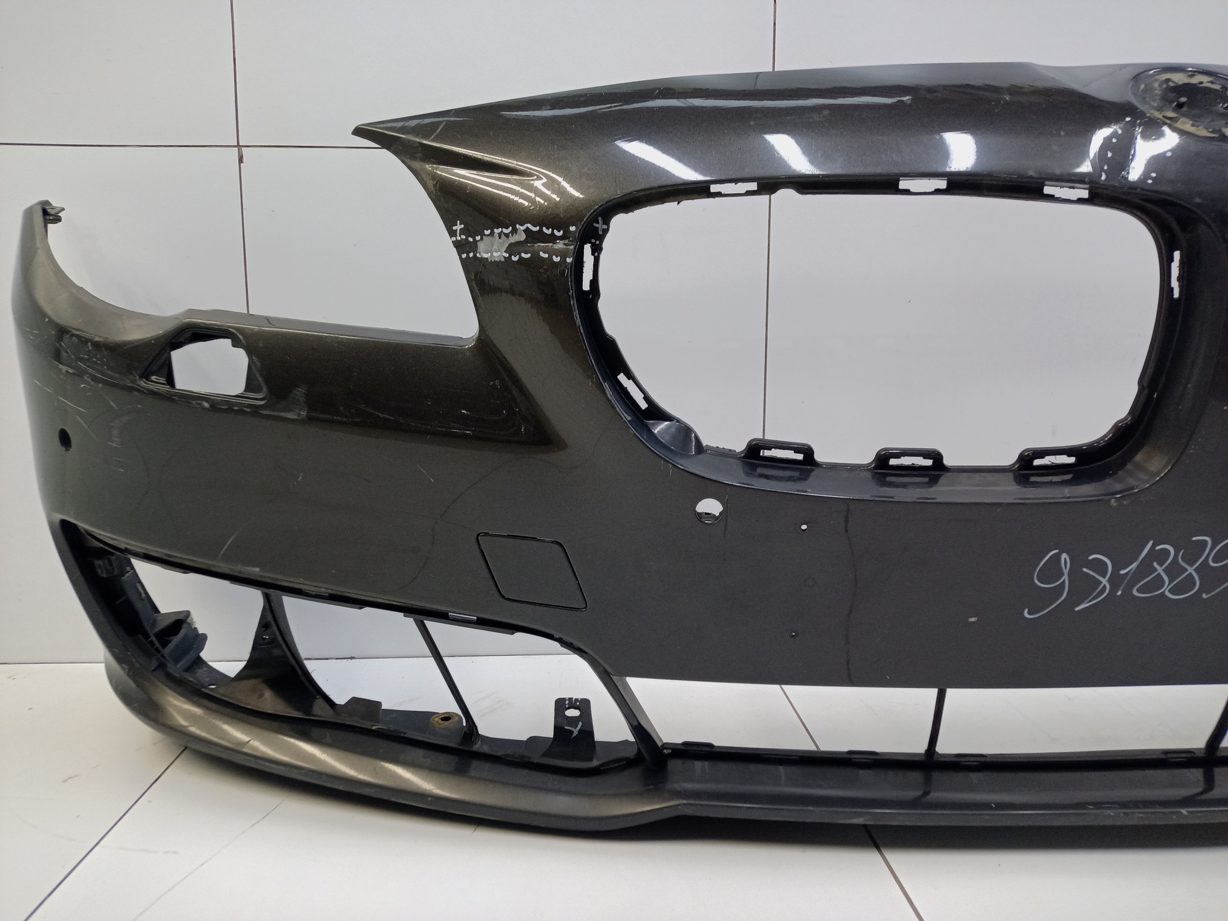 Бампер передний BMW 5er F10 Restail