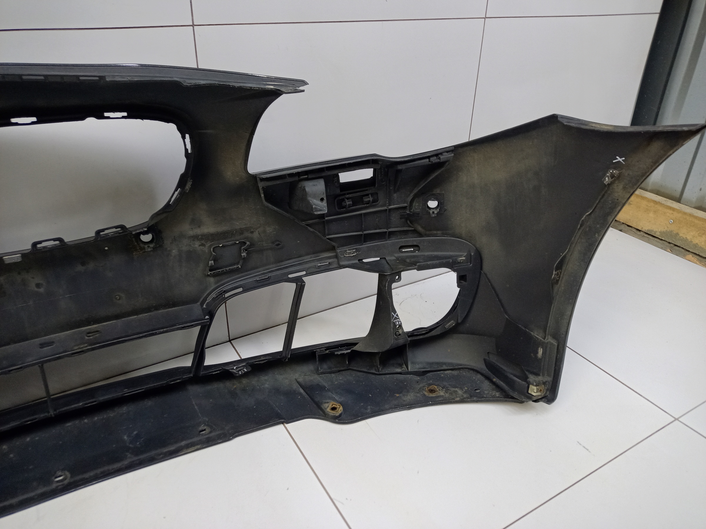 Бампер передний BMW 5er F10 Restail