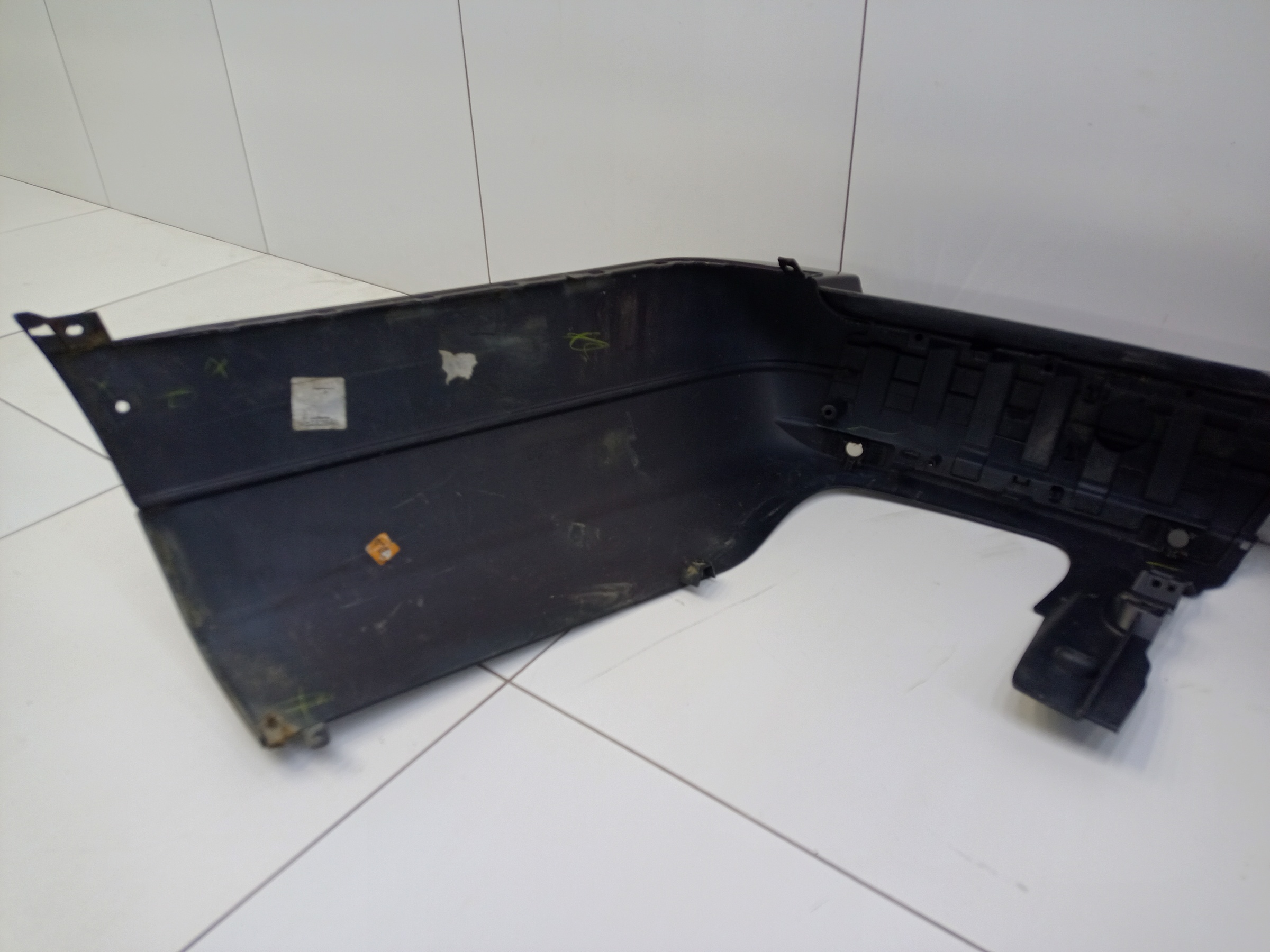 Бампер задний Land Rover Range Rover 4 Restail