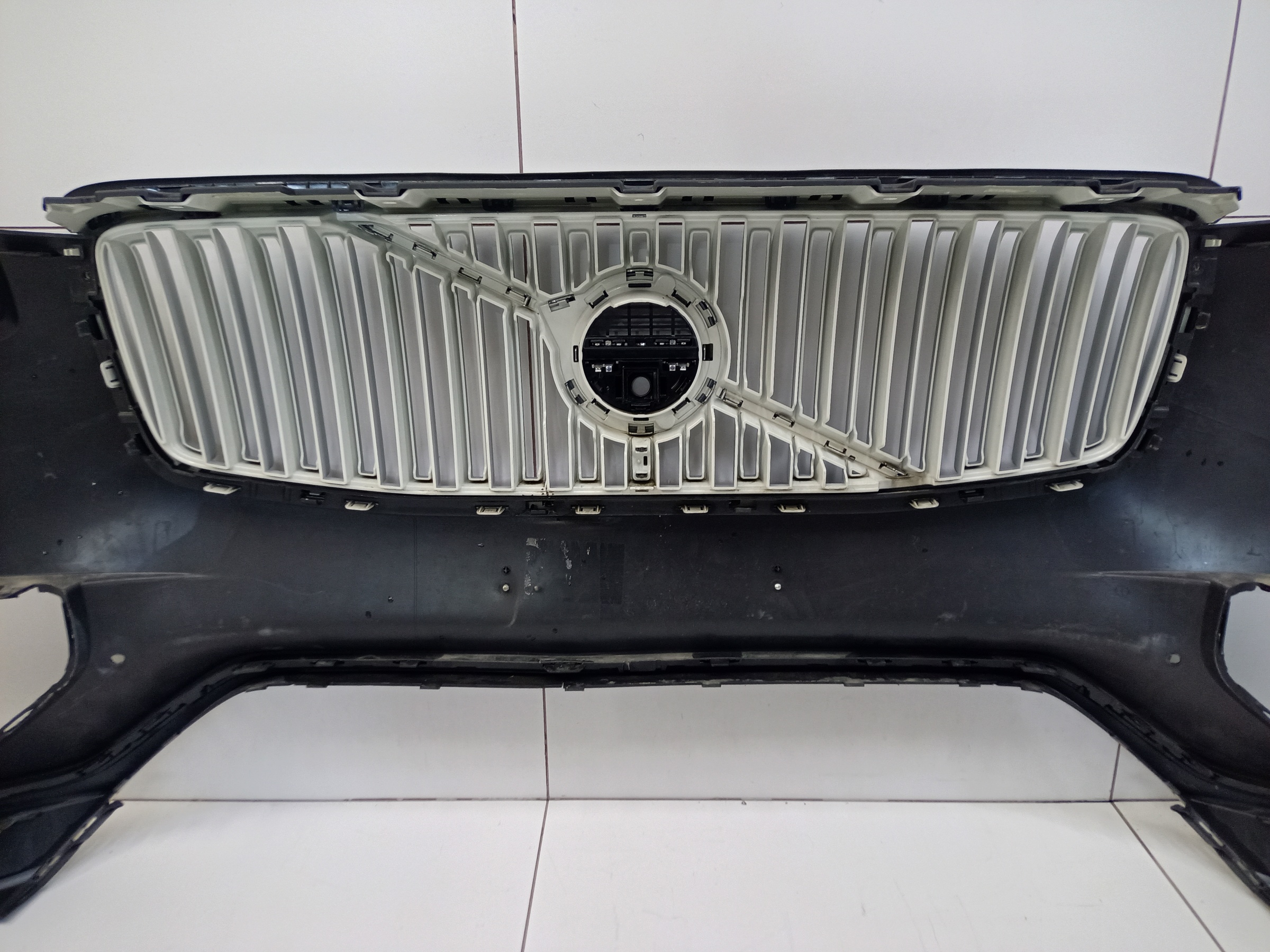 Бампер передний Volvo XC90 2