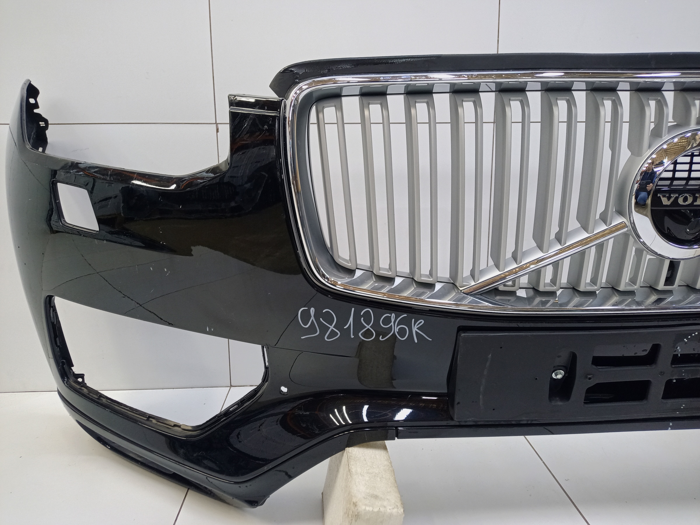 Бампер передний Volvo XC90 2