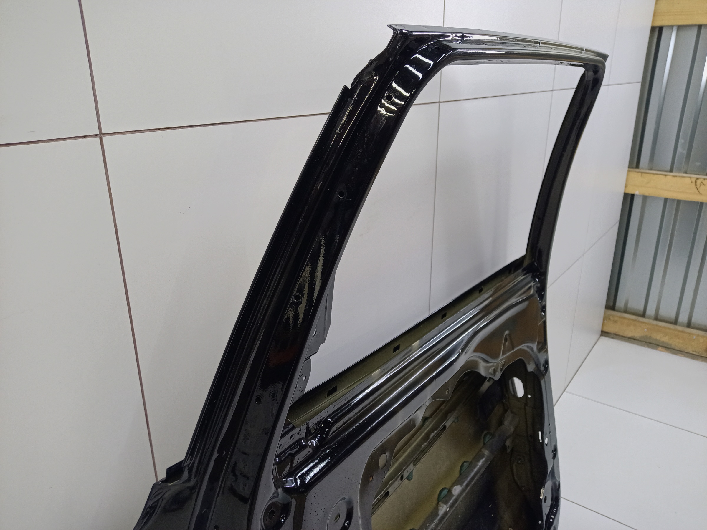 Дверь задняя левая Hyundai Santa Fe 4