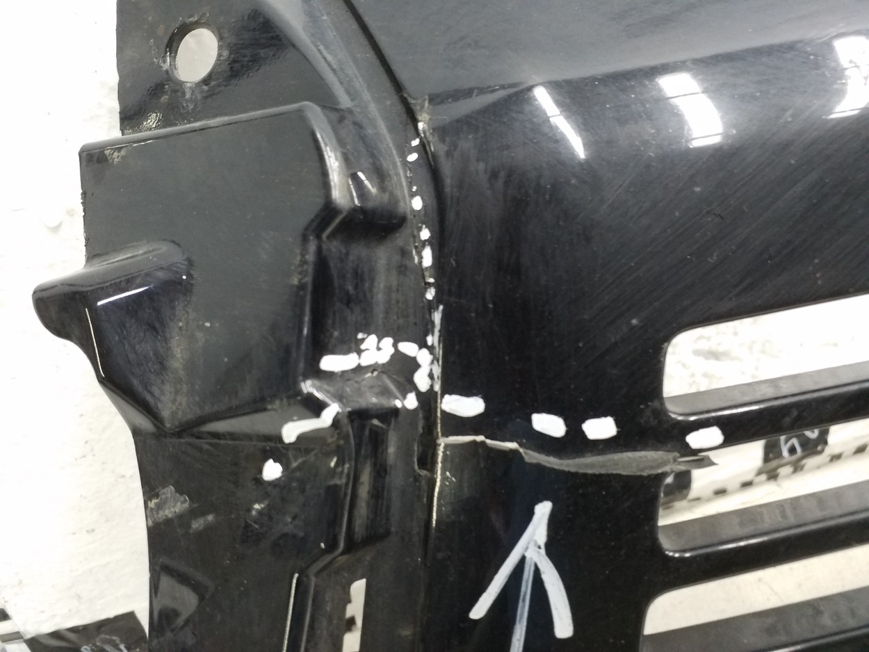 Накладка переднего бампера центральная Mitsubishi Outlander 3 Restail 3