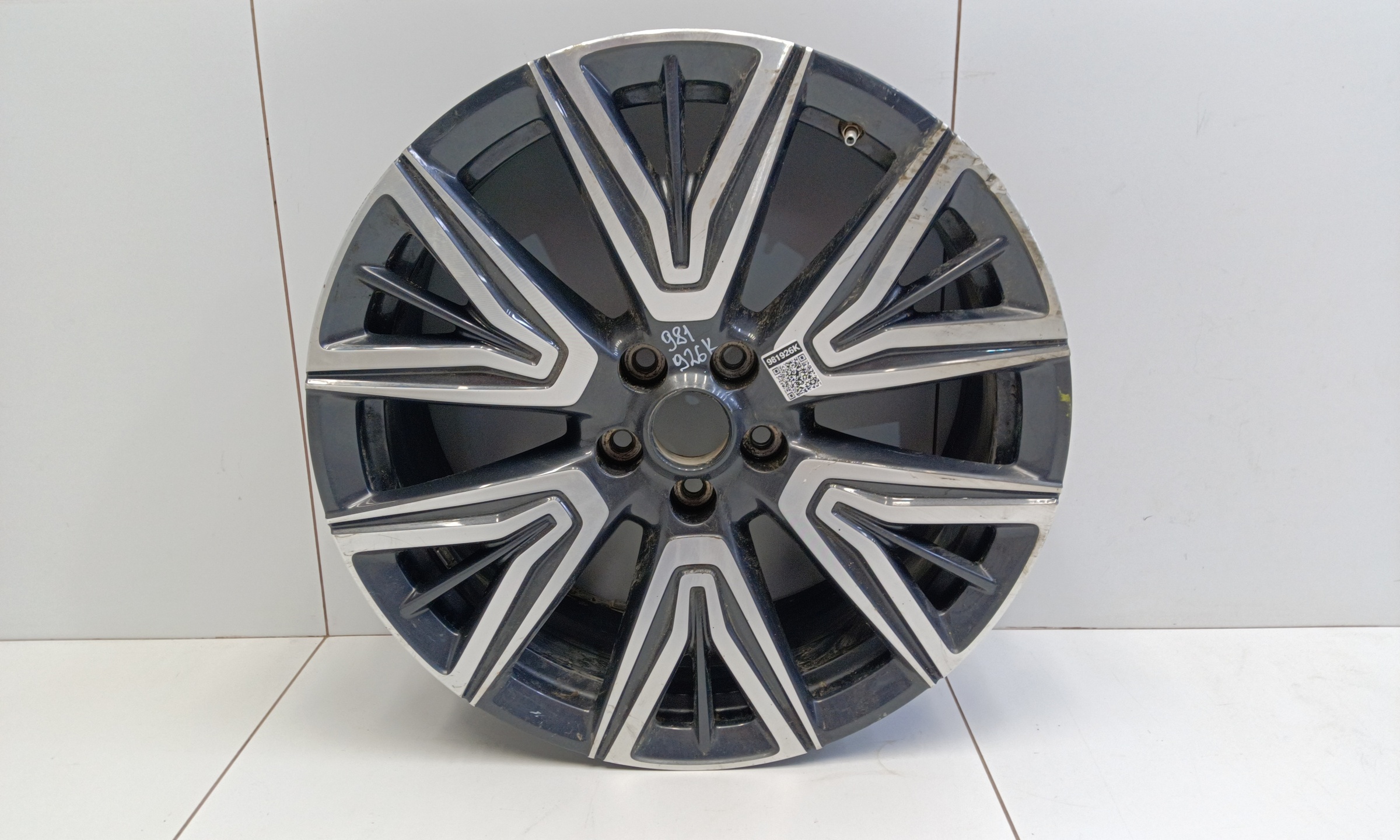 Диск колеса литой Hongqi HS5 R20