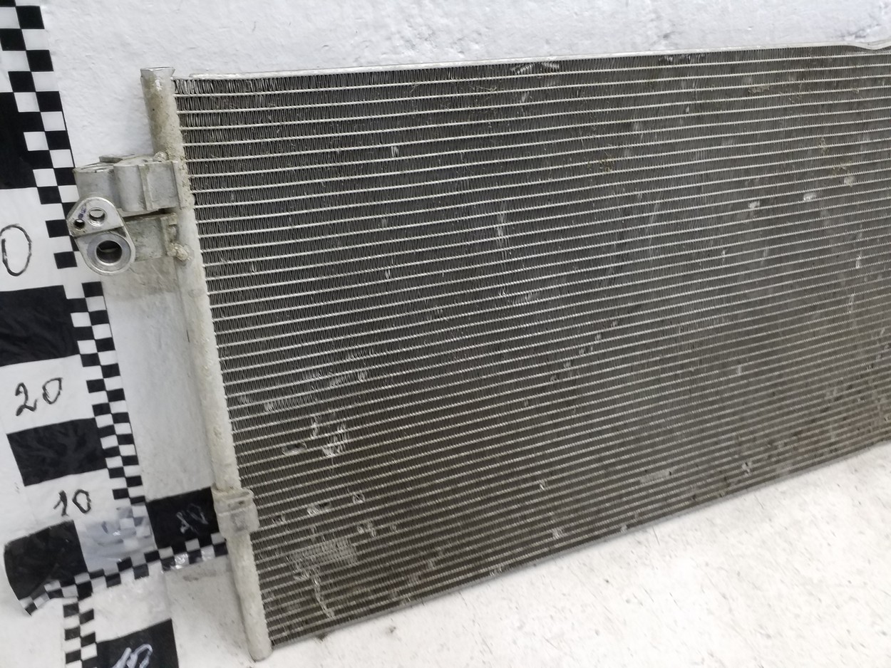Радиатор кондиционера BMW 7er G11