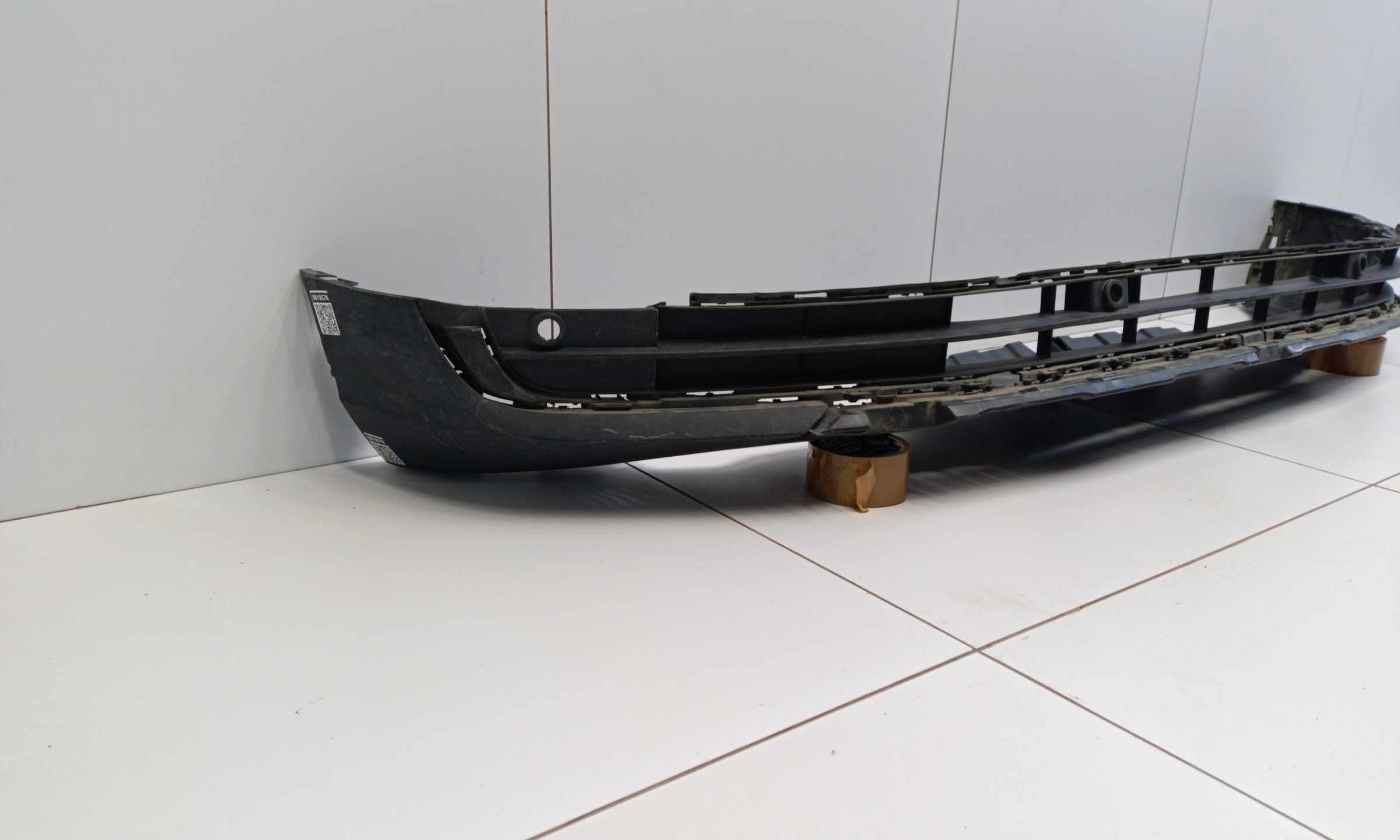 Юбка переднего бампера Volkswagen Tiguan 2 Restail