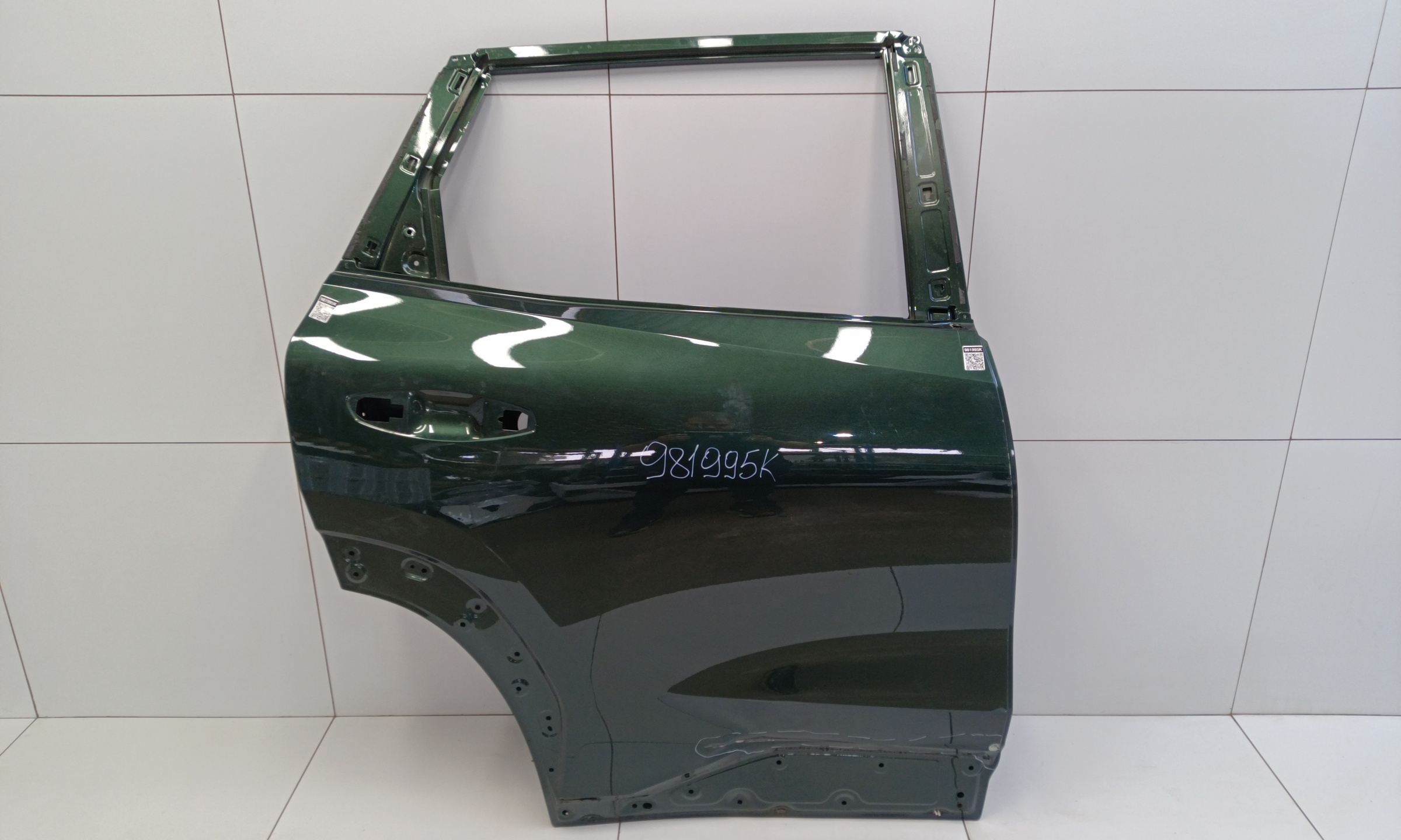 Дверь задняя правая Geely Atlas 2