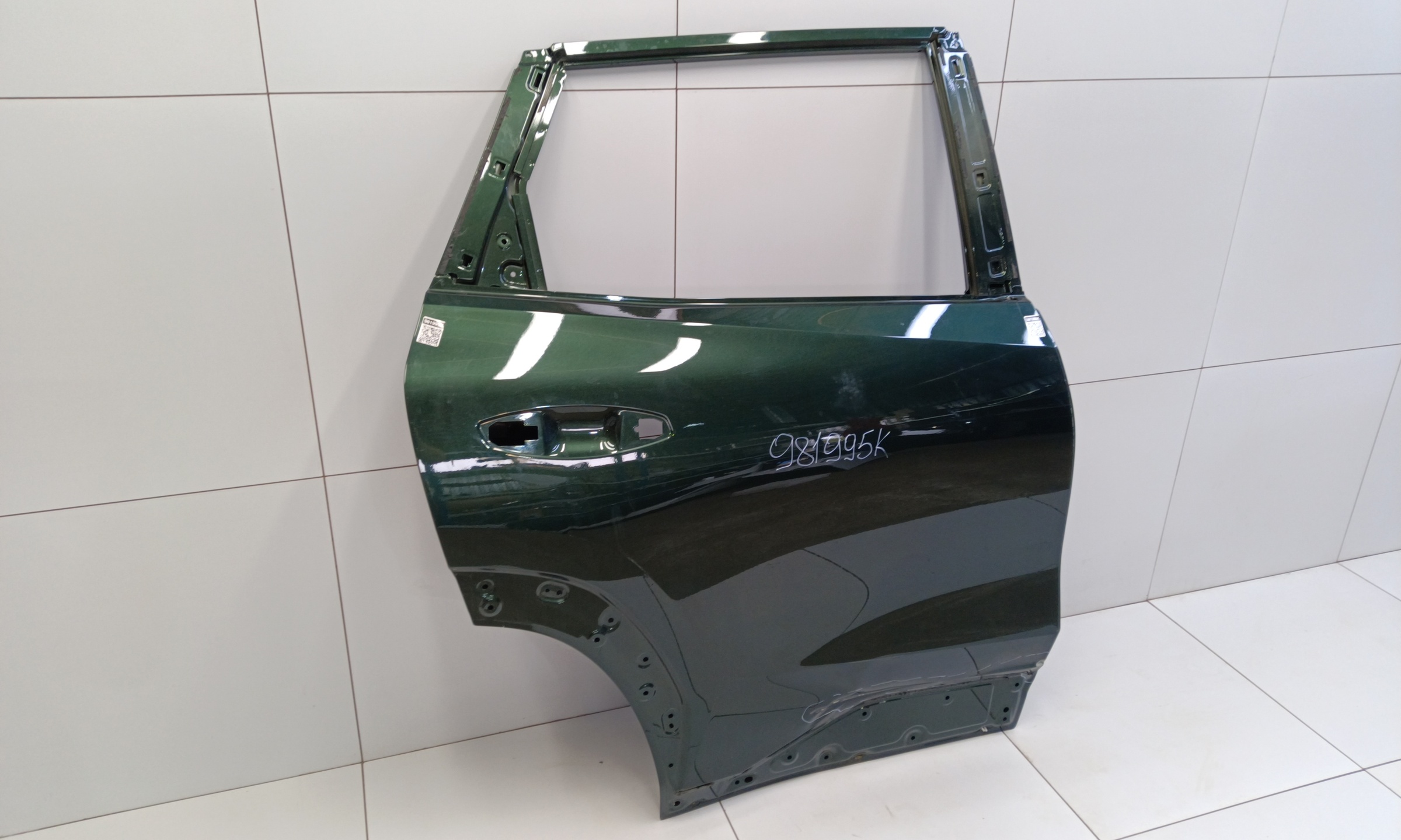 Дверь задняя правая Geely Atlas 2