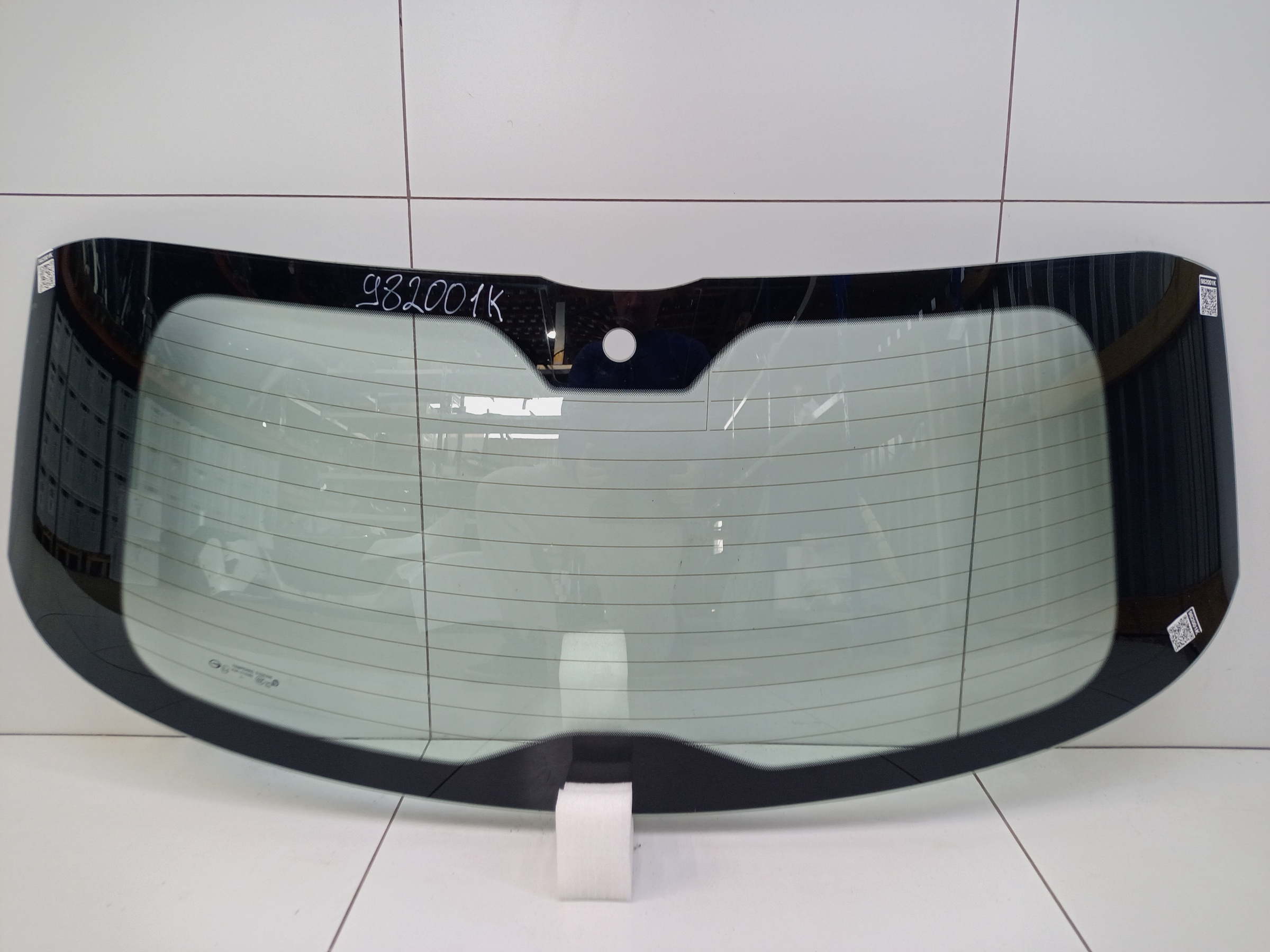 Стекло крышки багажника GAC GS3
