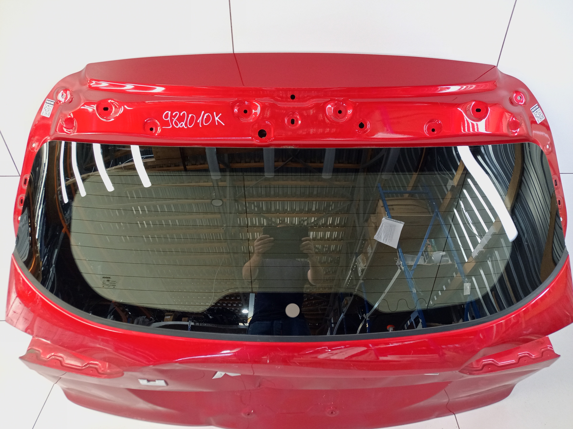Стекло крышки багажника Haval Jolion