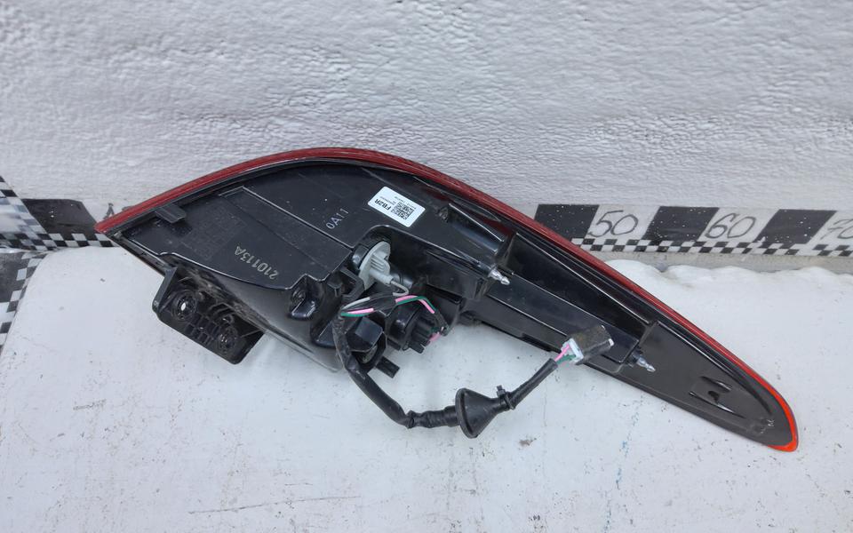 Фонарь задний правый наружный Kia Rio 4 Restail