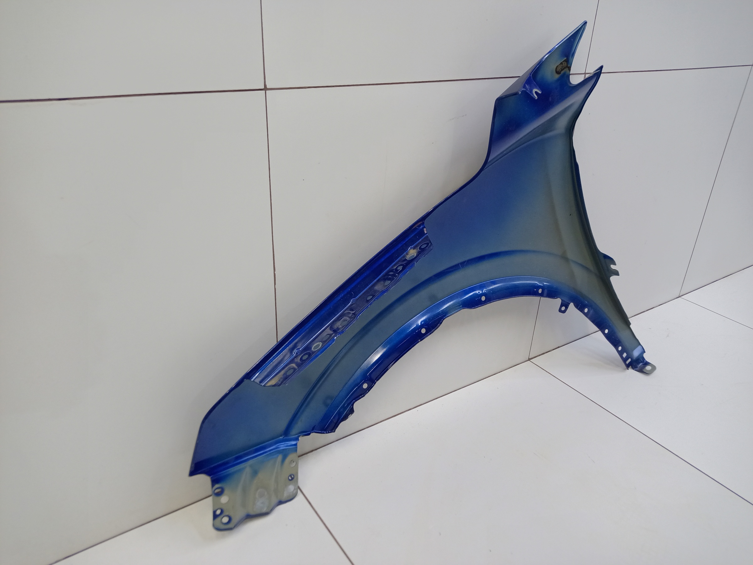 Крыло переднее правое Geely Coolray