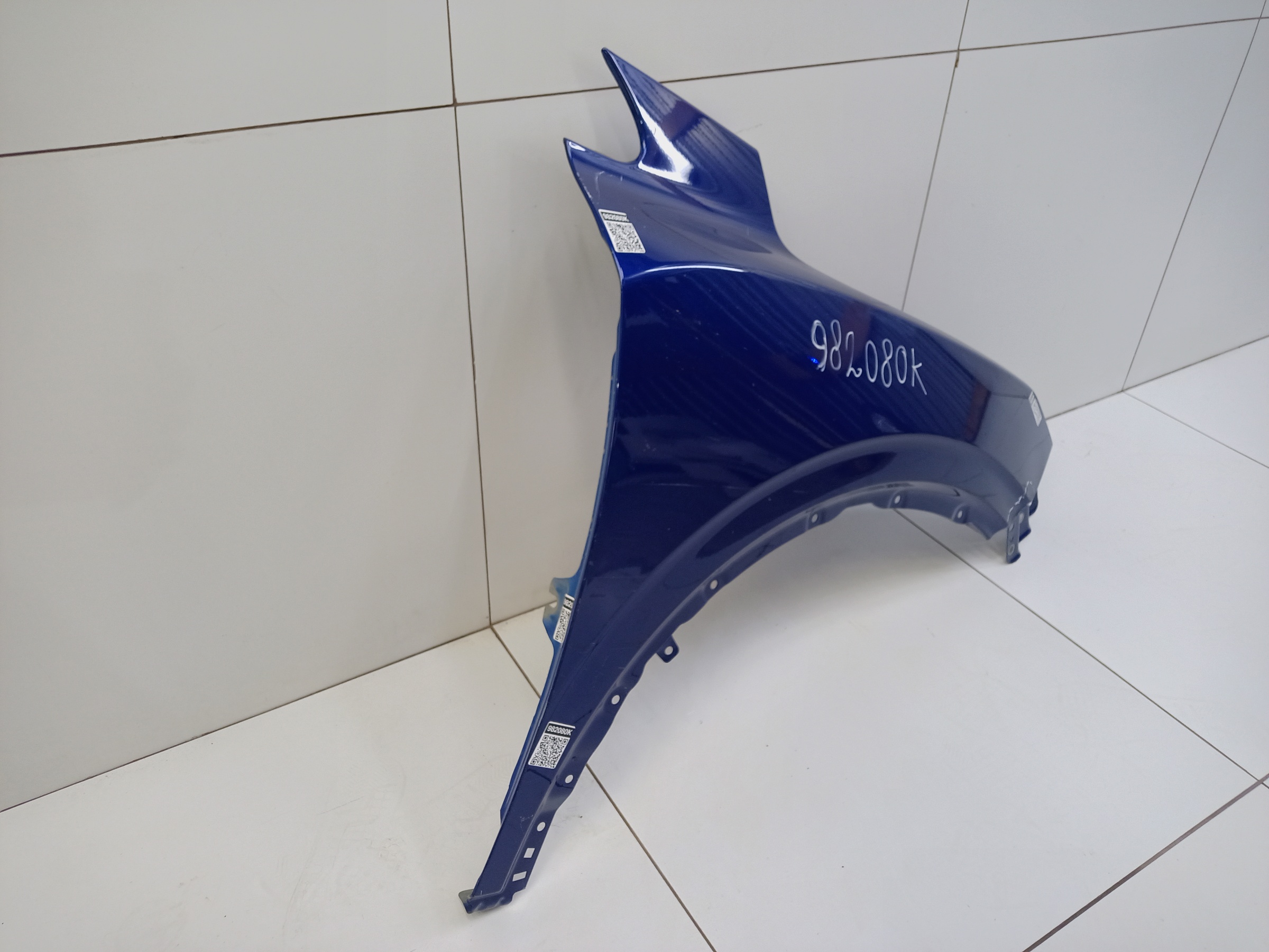 Крыло переднее правое Geely Coolray