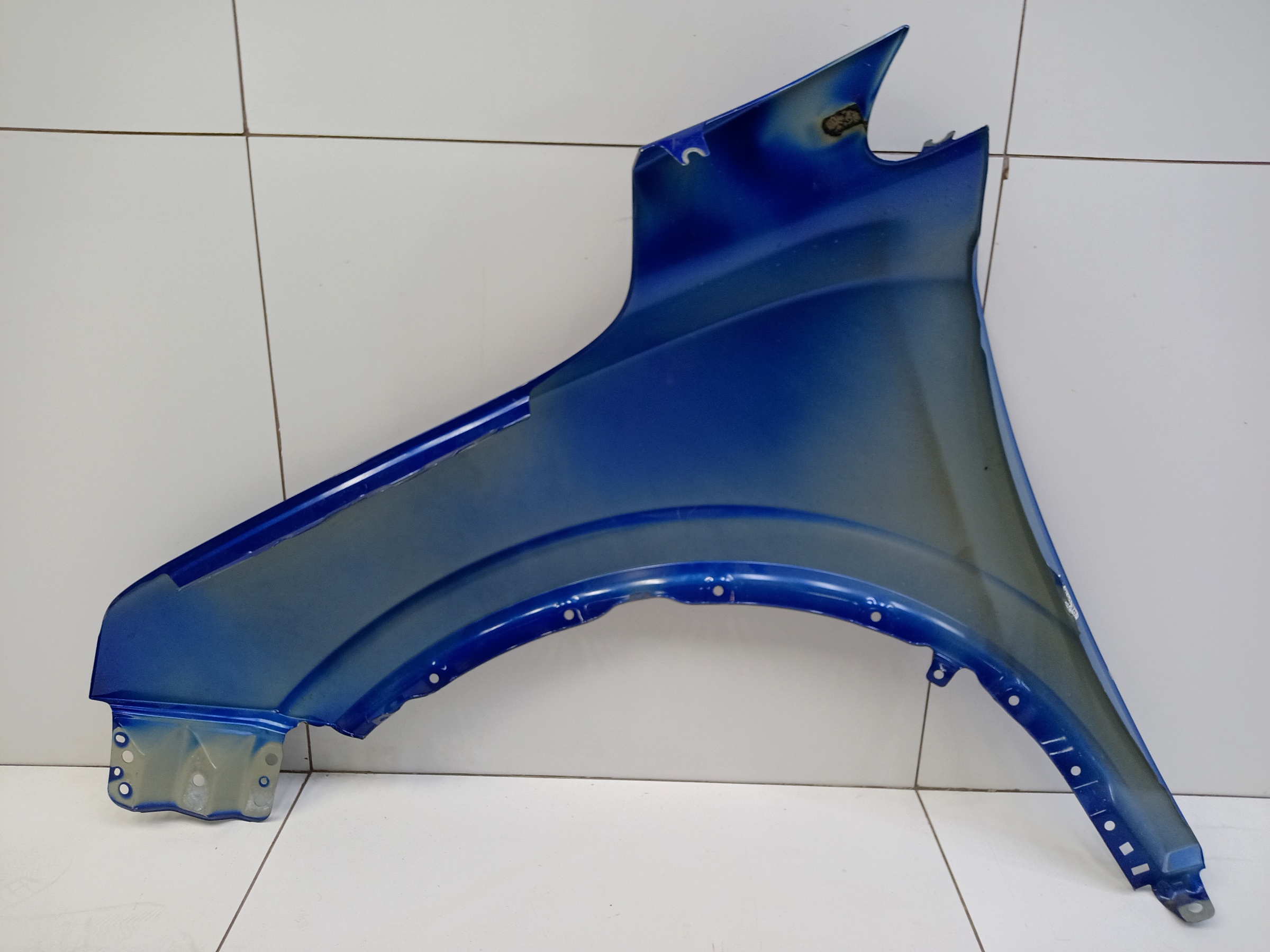 Крыло переднее правое Geely Coolray