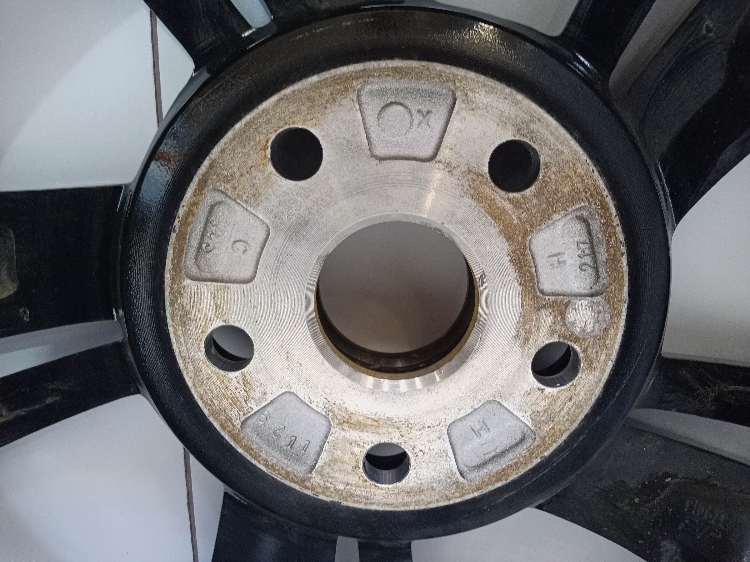 Диск колеса литой Geely Coolray Restail R18