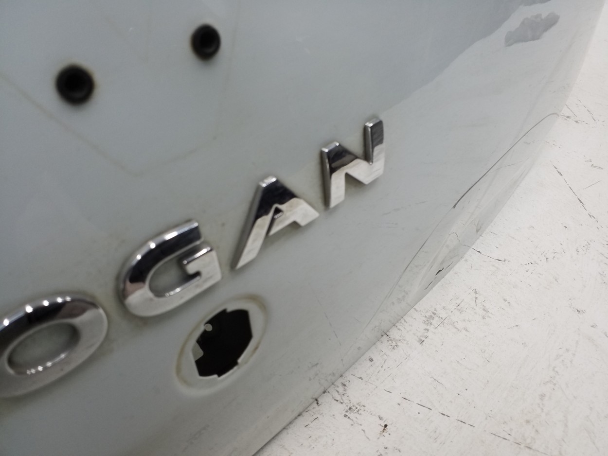 Крышка багажника Renault Logan 2