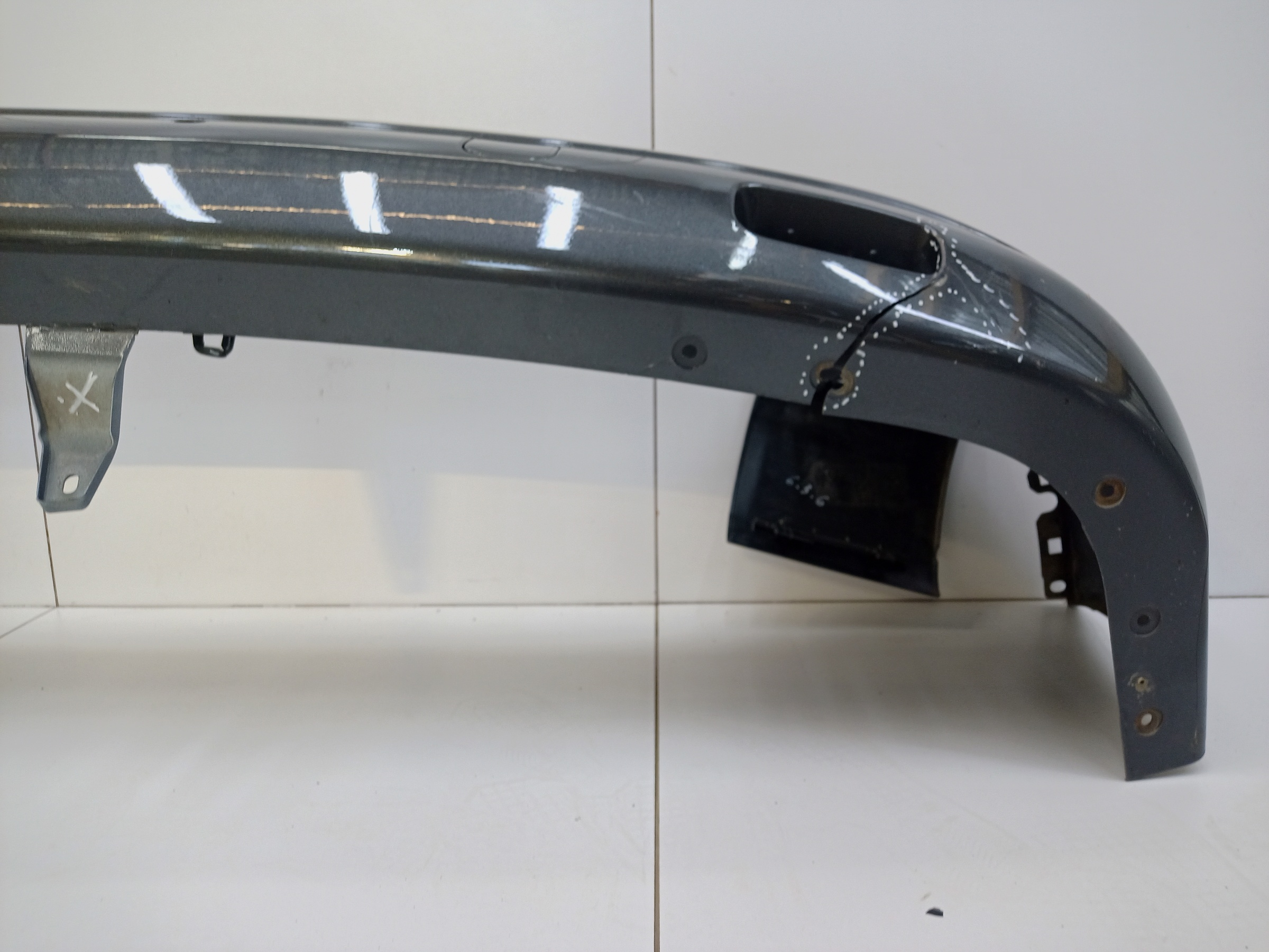 Бампер задний Peugeot Traveller крашеный