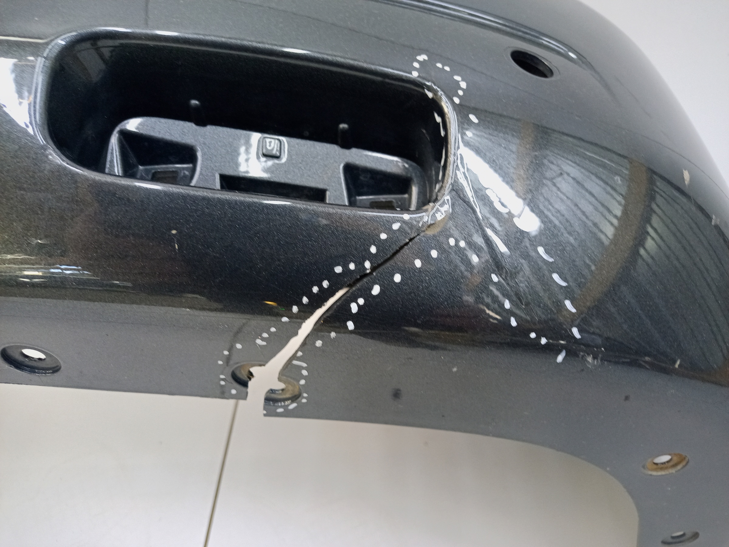 Бампер задний Peugeot Traveller крашеный