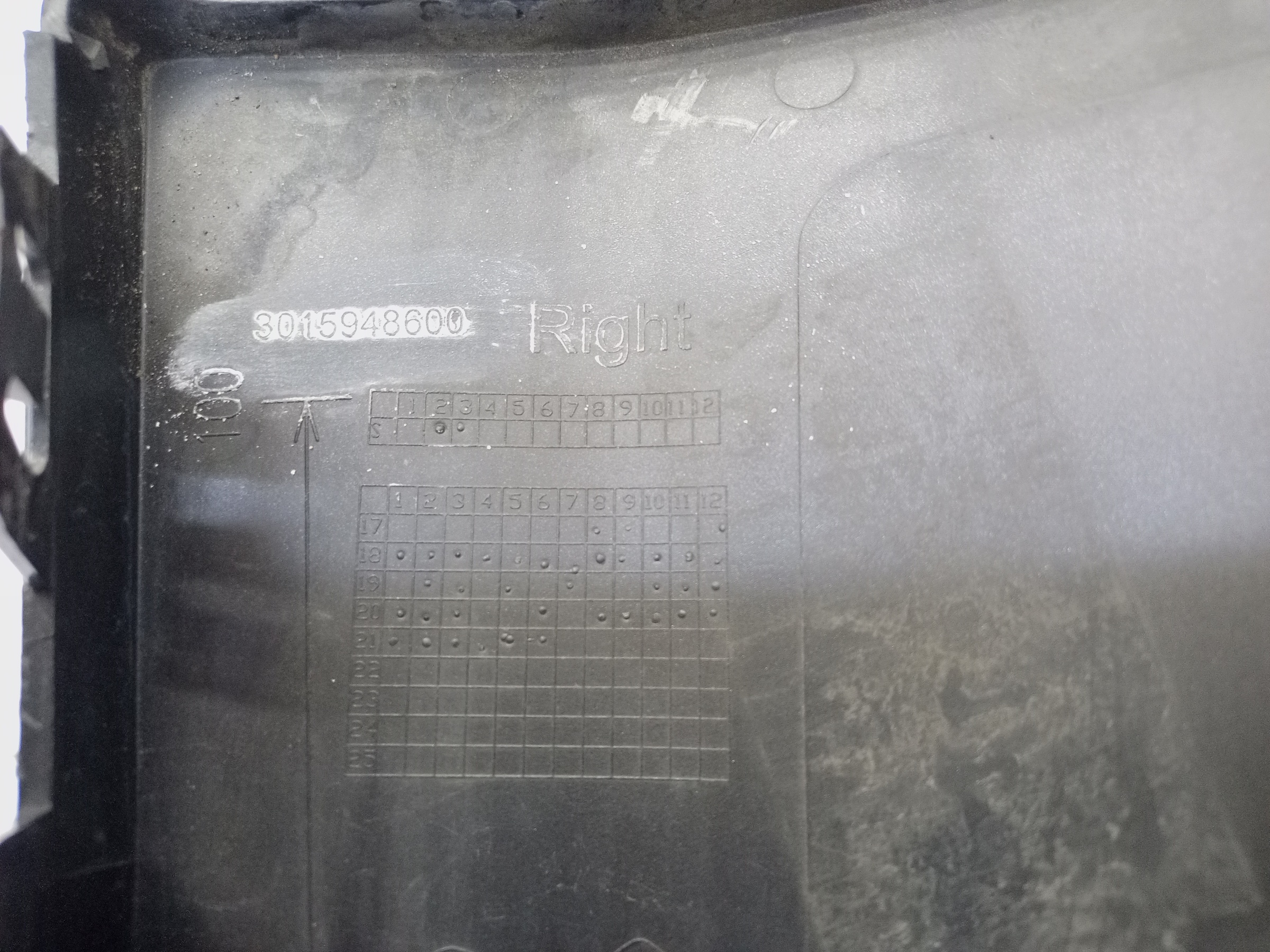 Бампер задний Peugeot Traveller крашеный