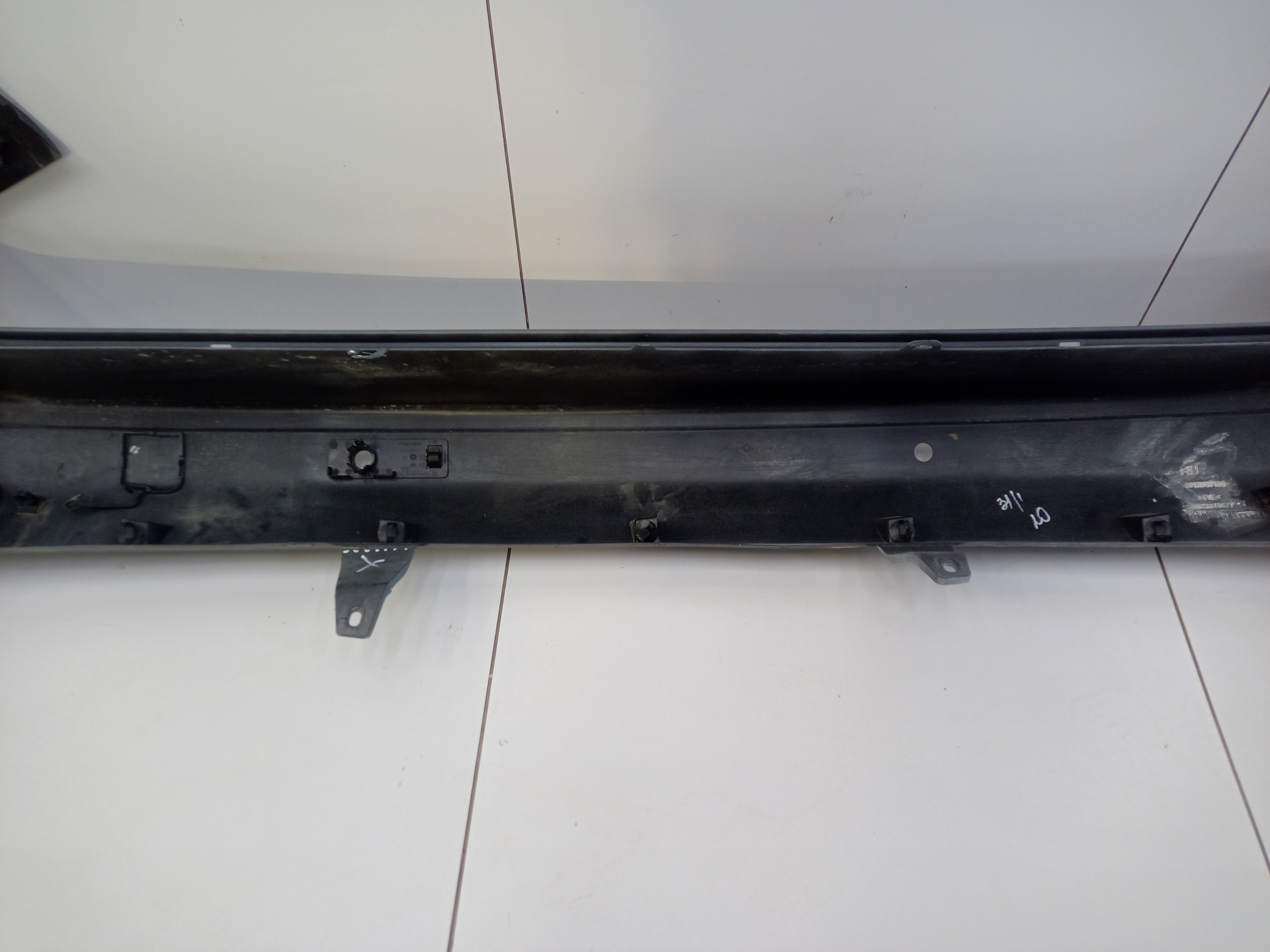 Бампер задний Peugeot Traveller крашеный