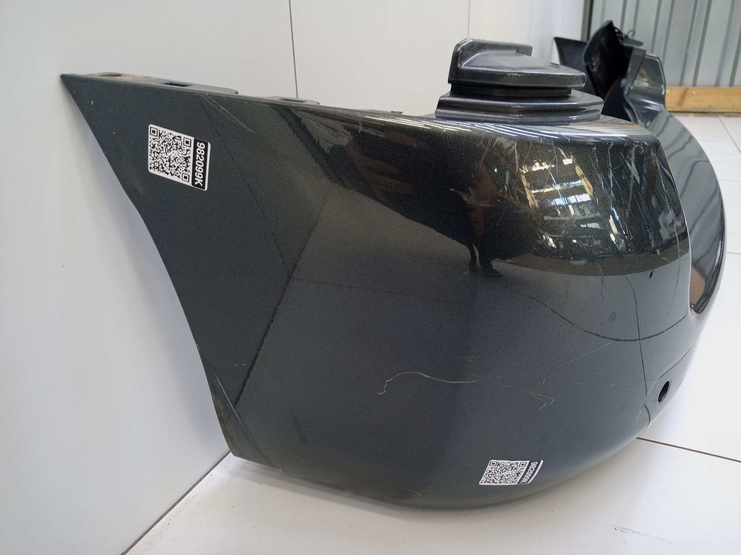 Бампер задний Peugeot Traveller крашеный