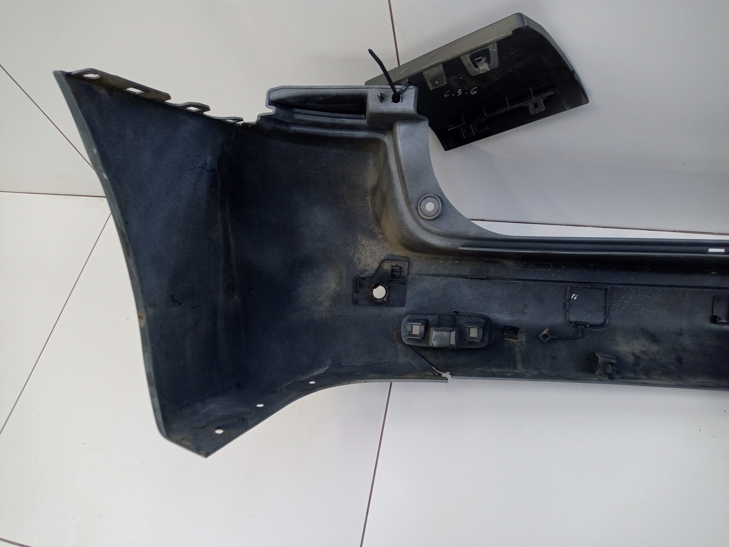 Бампер задний Peugeot Traveller крашеный