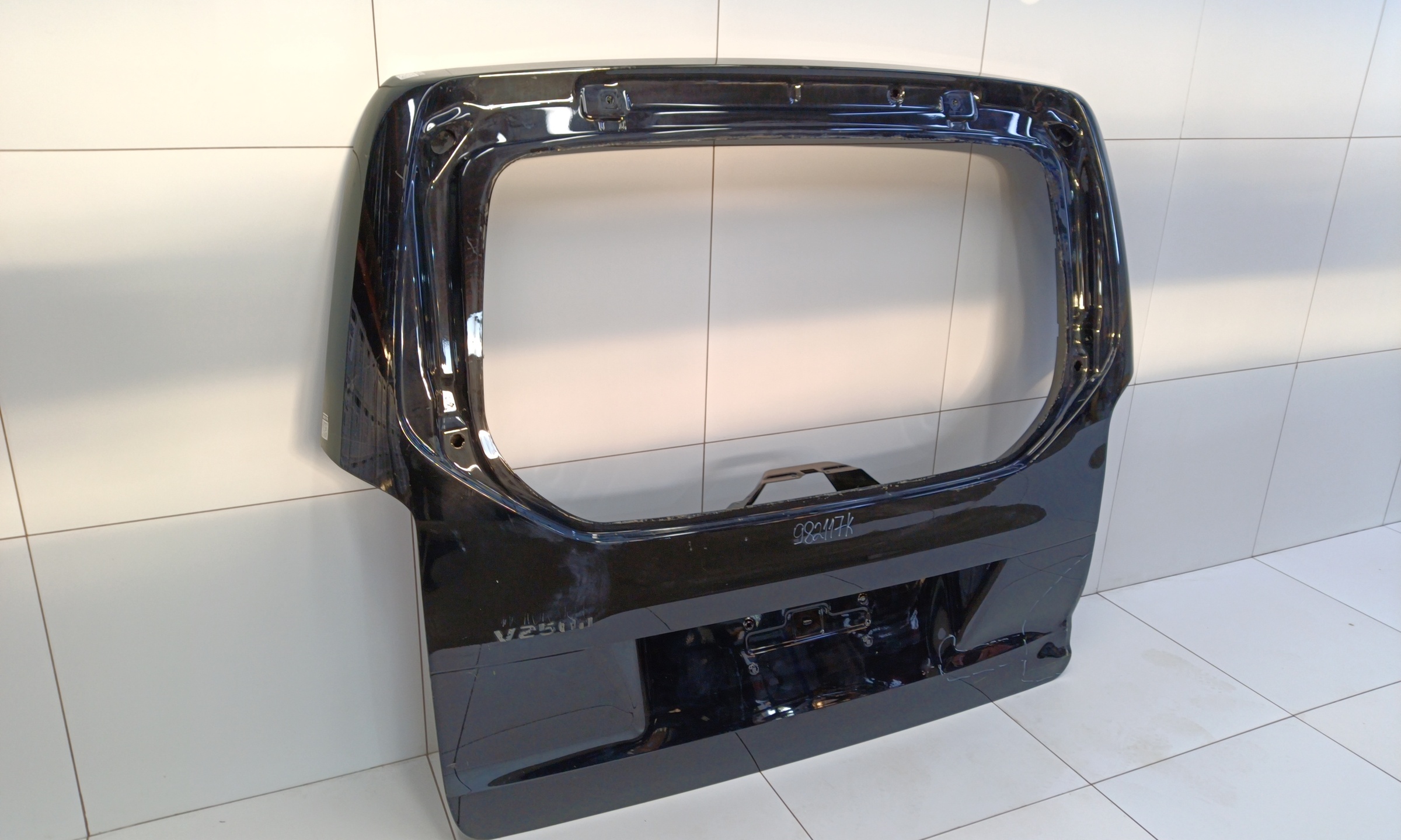 Крышка багажника Mercedes Benz V-klasse W447