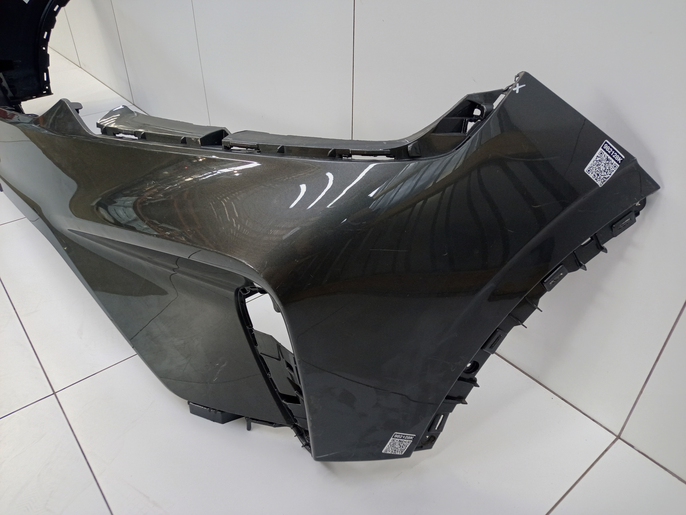 Бампер передний Geely Coolray без парктроников