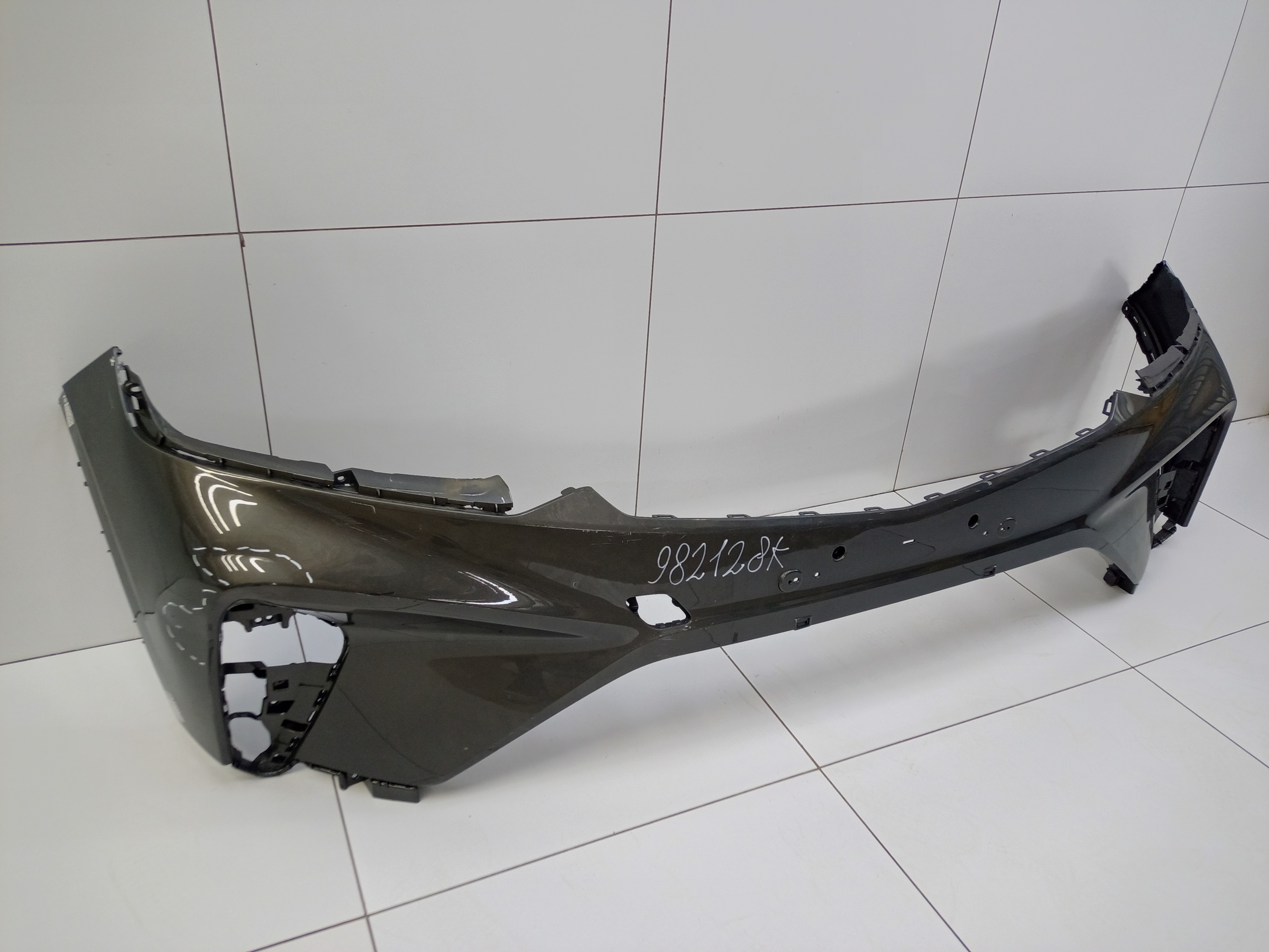 Бампер передний Geely Coolray без парктроников