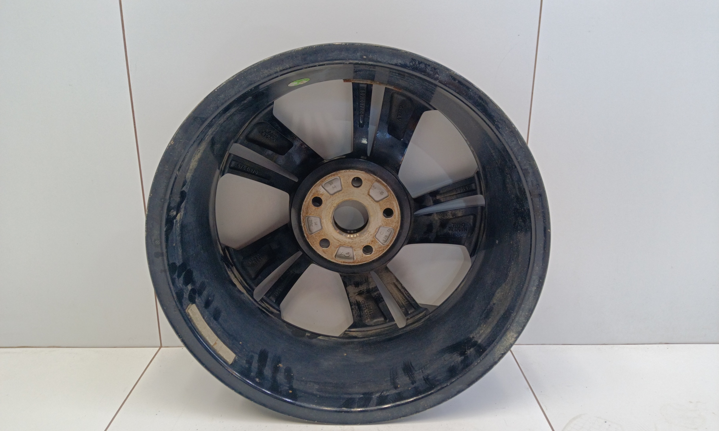 Диск колеса литой Geely Coolray Restail R18