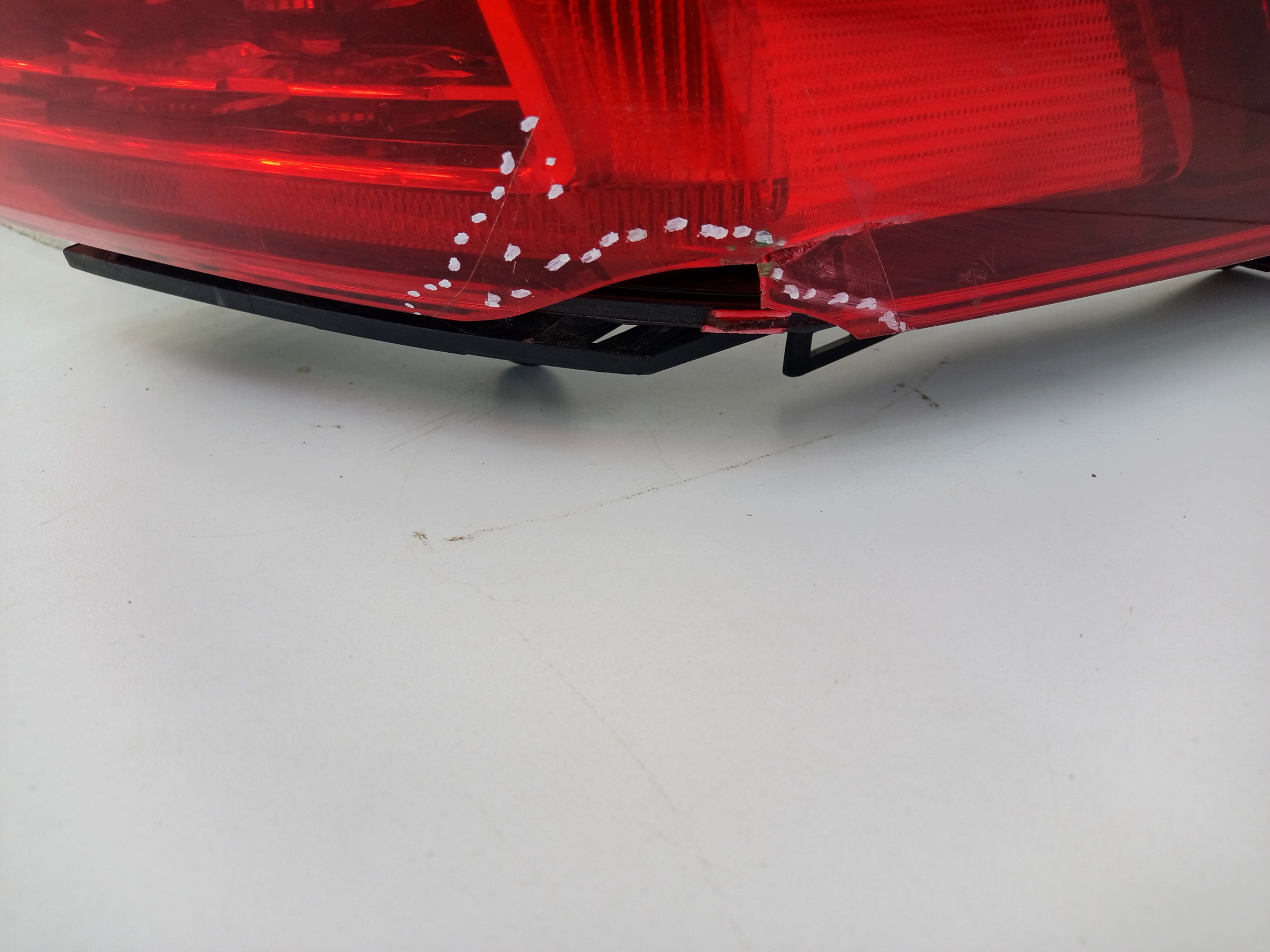 Фонарь задний правый Volvo XC60 2 LED